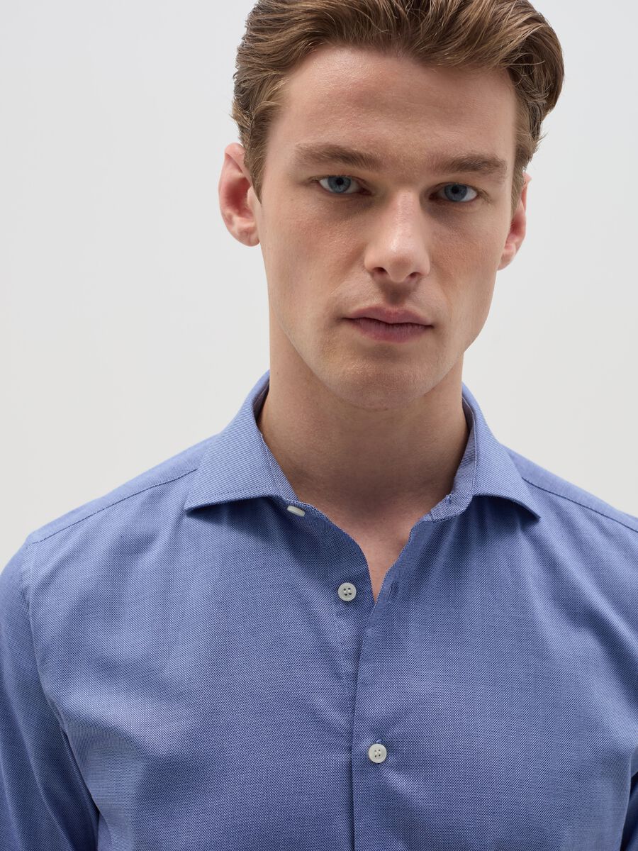 Slim-fit easy-iron shirt in Oxford cotton_2