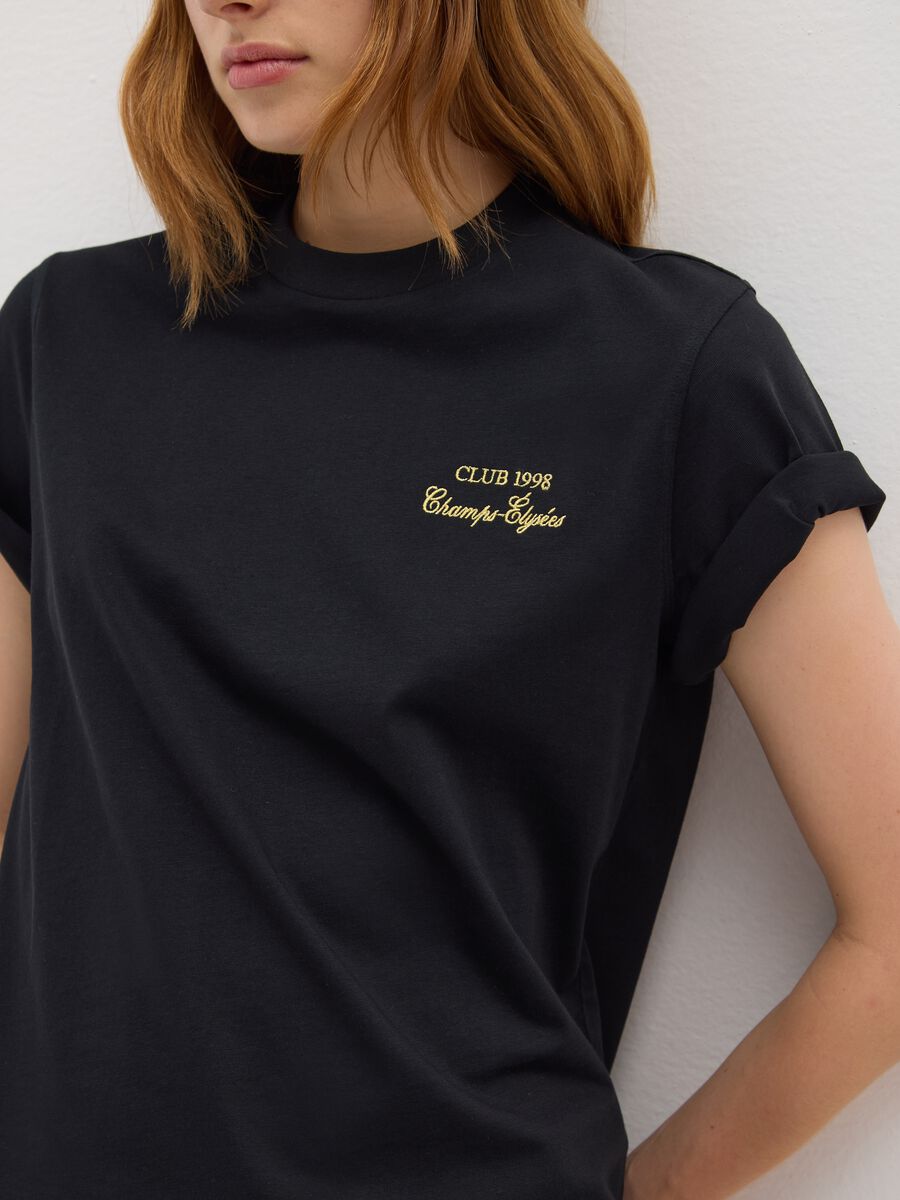 Black pure cotton relaxed fit t-shirt with emblem_3