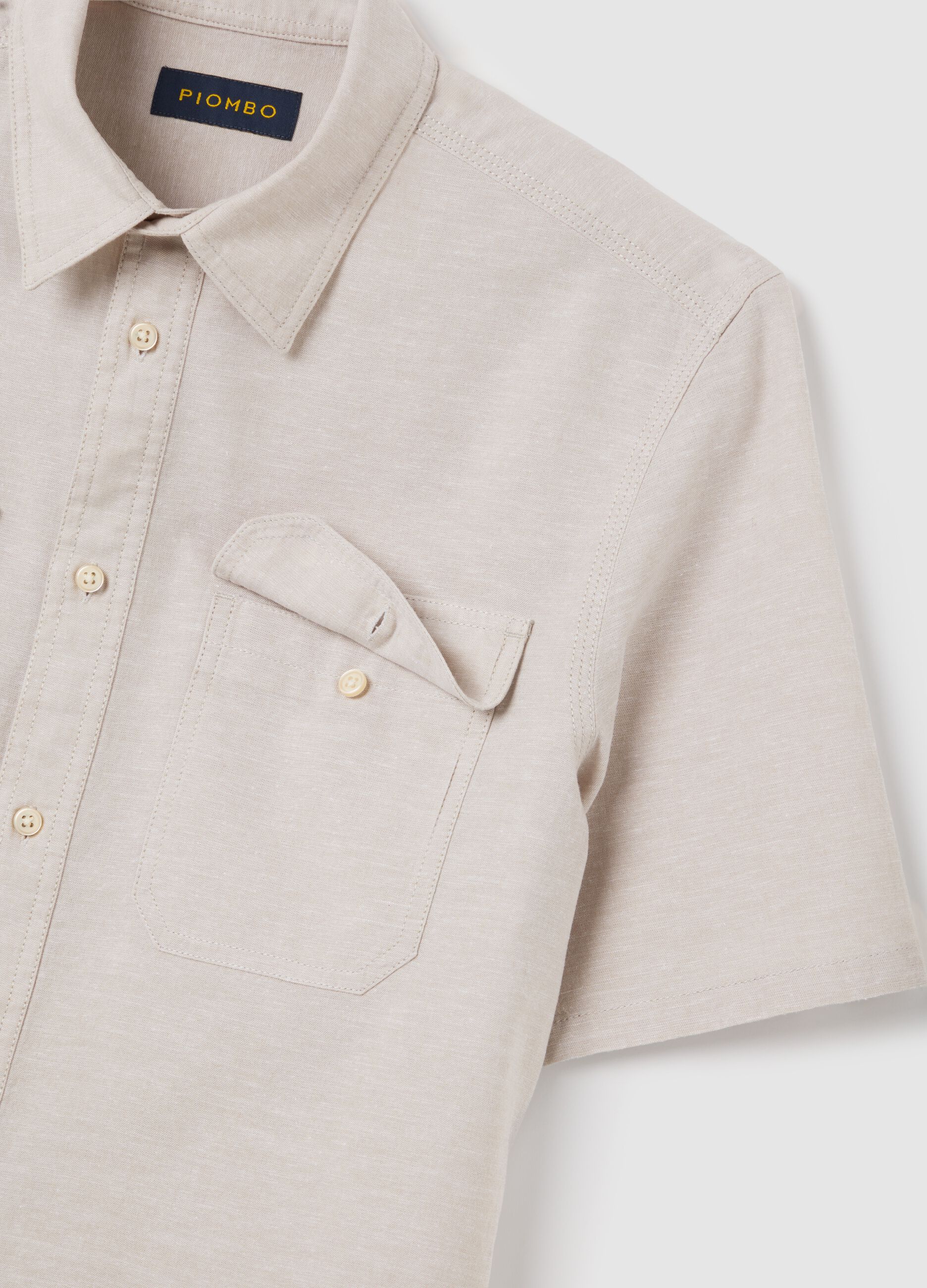 Camicia da uomo in misto cotone e lino beige regular fit con tasche