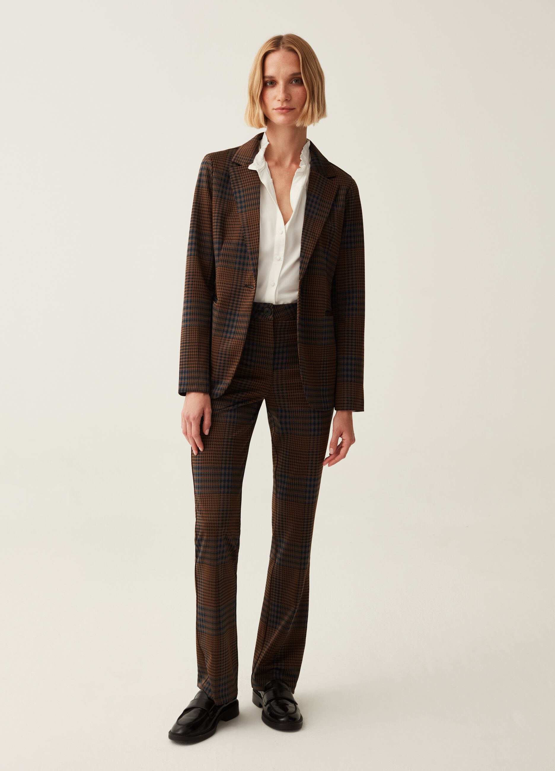 Pantaloni stretch a vita alta_1