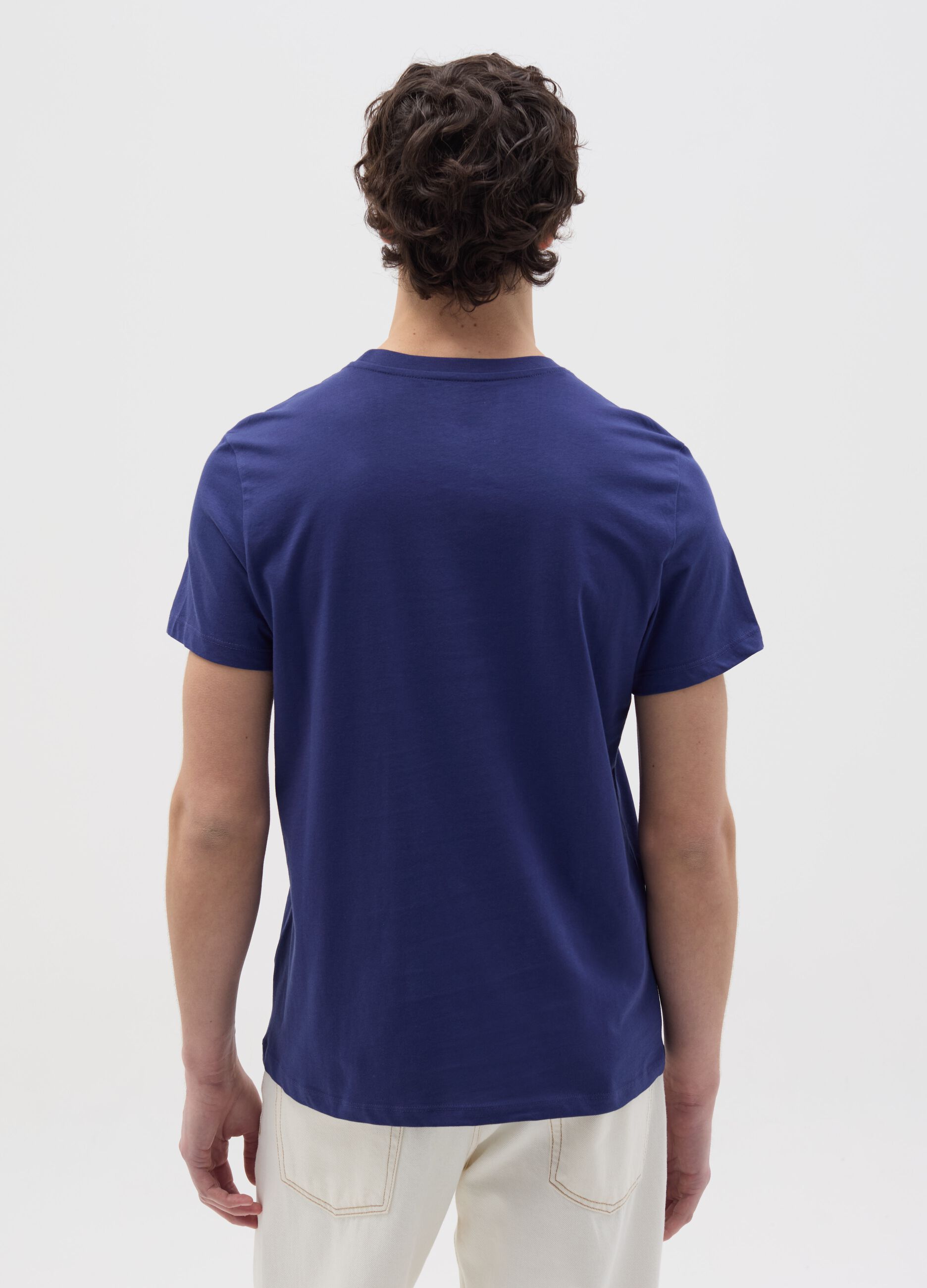 Relaxed-fit T-shirt with round neck