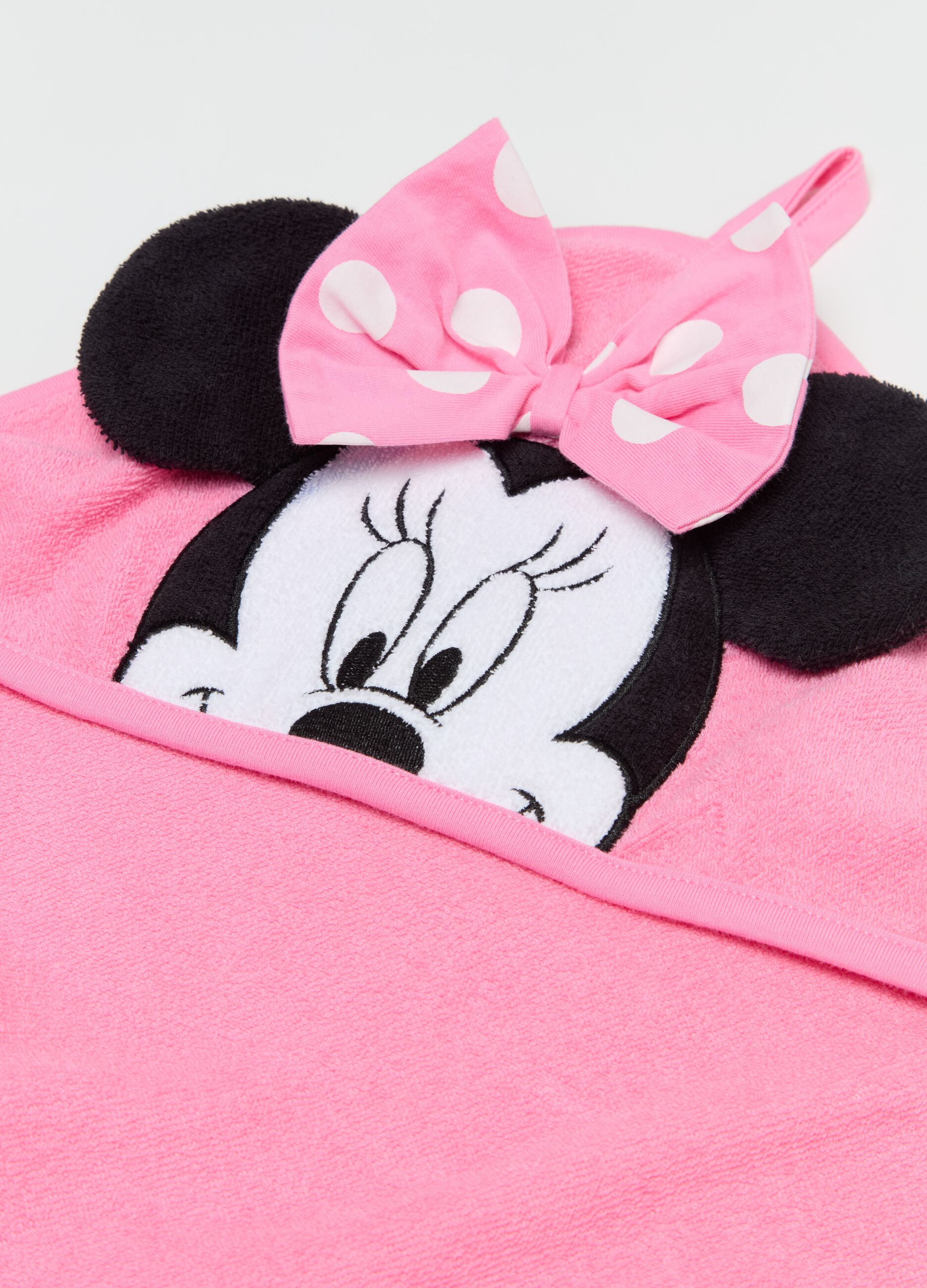 Bathrobe with Minnie Mouse application and embroidery