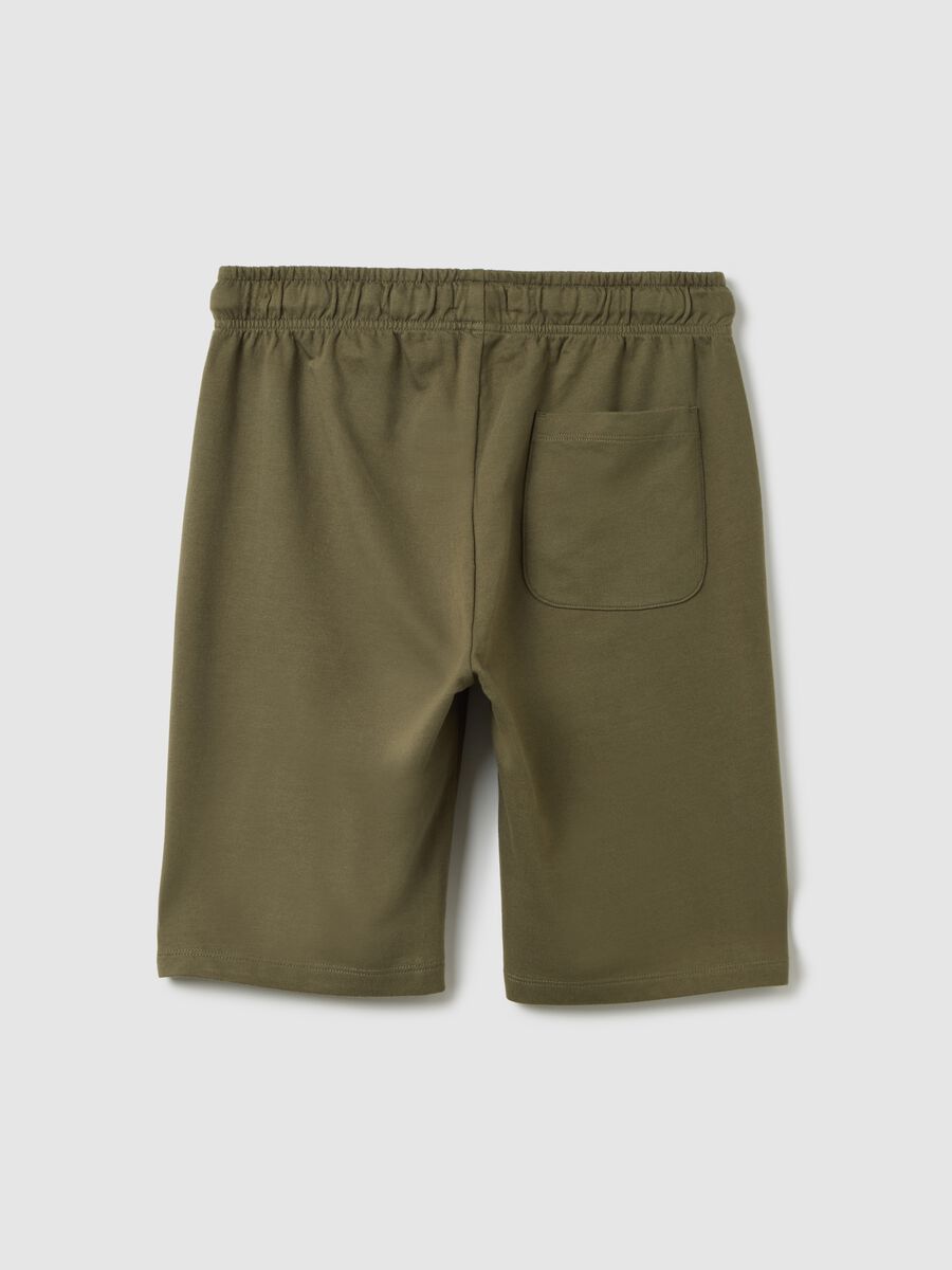Pantaloni corti da ragazzo in puro cotone verde regular fit_4