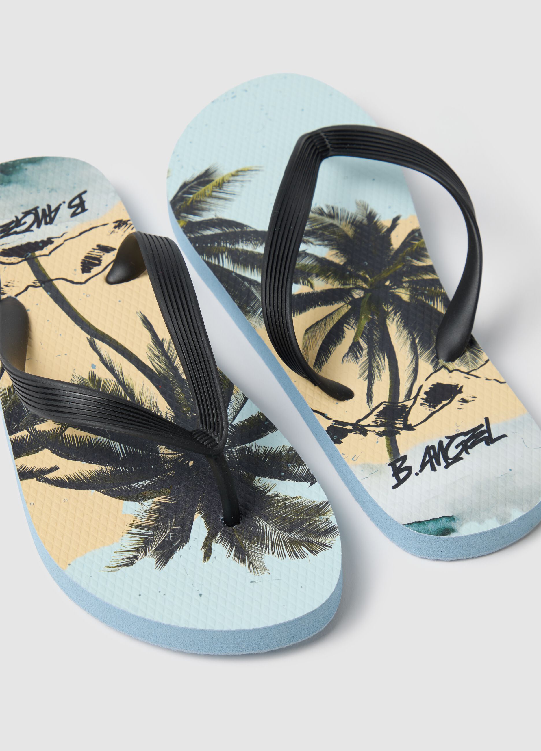 Men's Multicolour Flip-Flops with Tropical Print