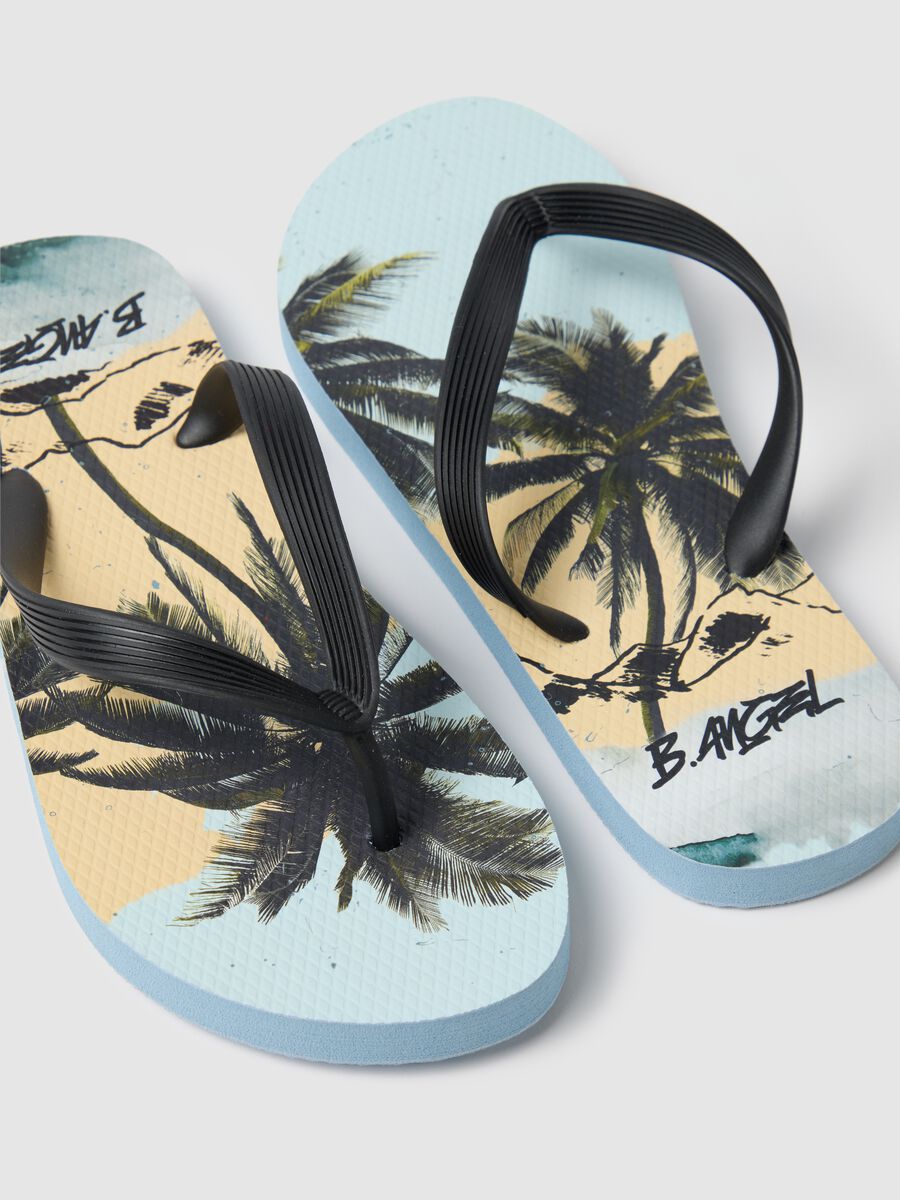 Men's Multicolour Flip-Flops with Tropical Print_1