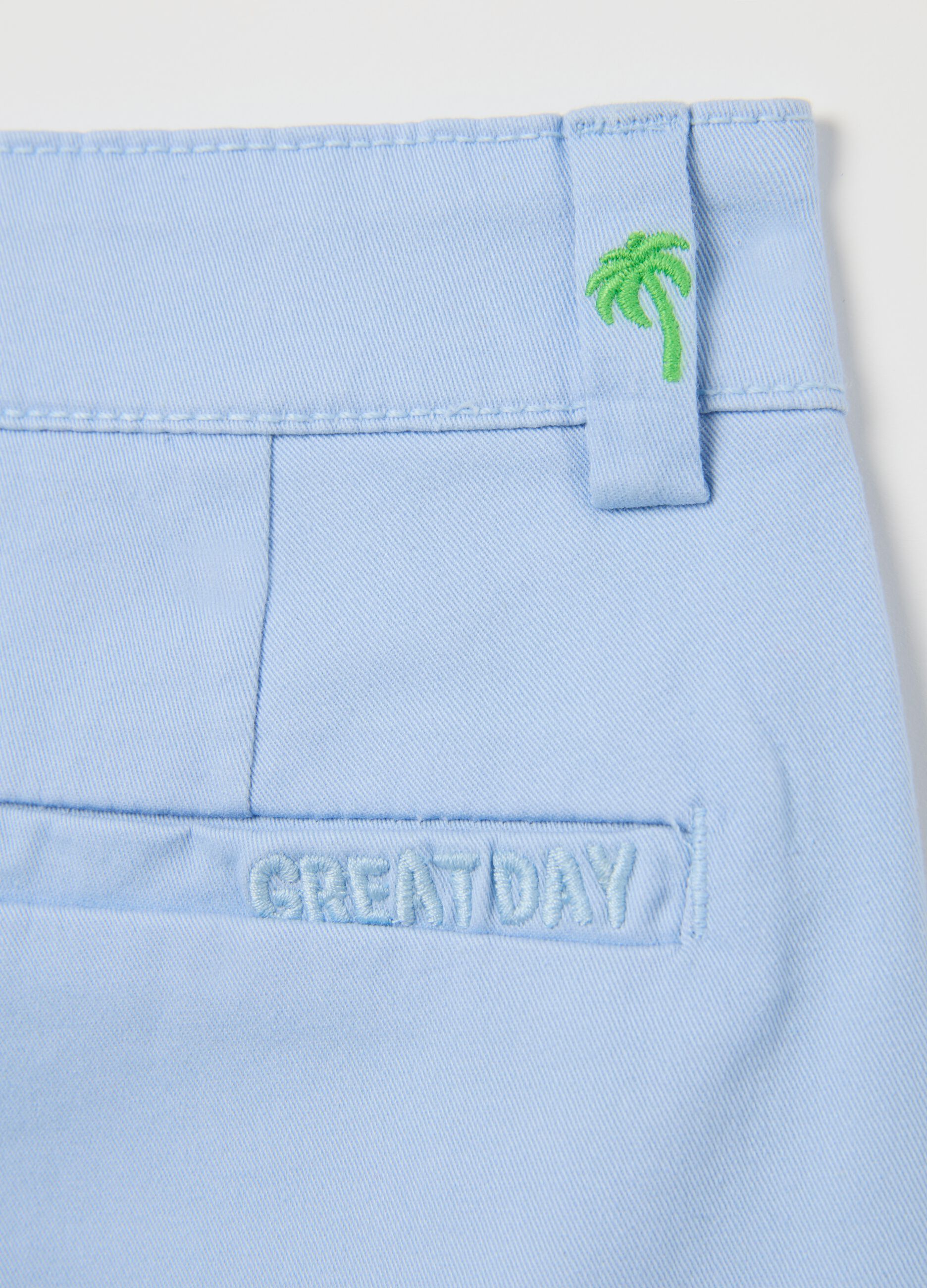 Children's blue stretch cotton shorts regular fit with embroidery