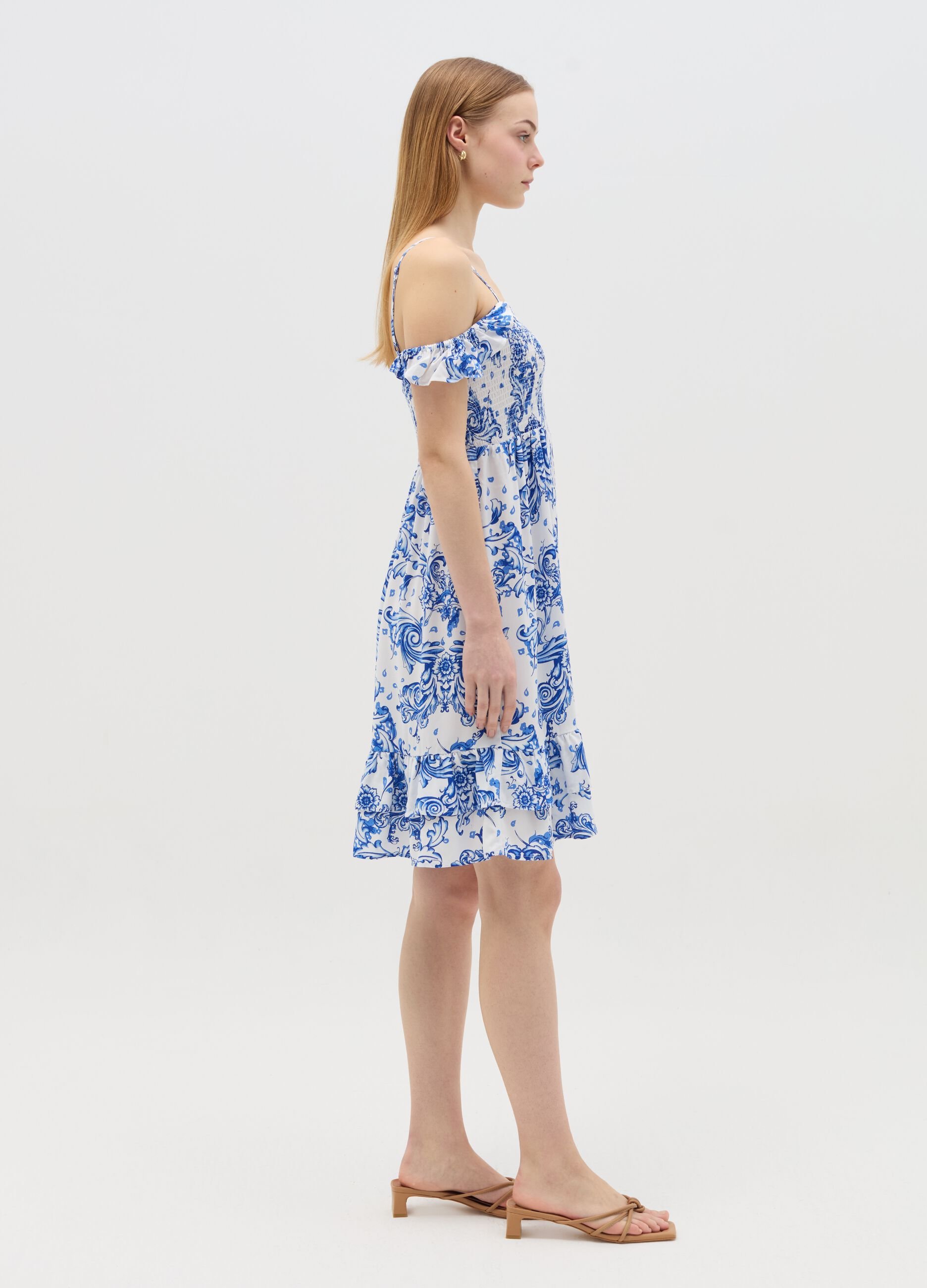 Short off-the-shoulder maternity dress