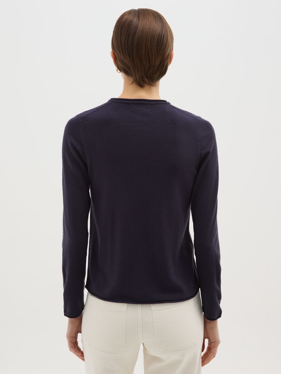 Blue Crew Neck Sweater Fitted Fit_2