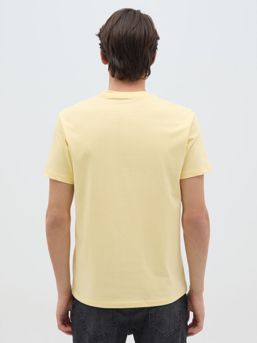 Men's yellow regular fit pure cotton T-shirt_3