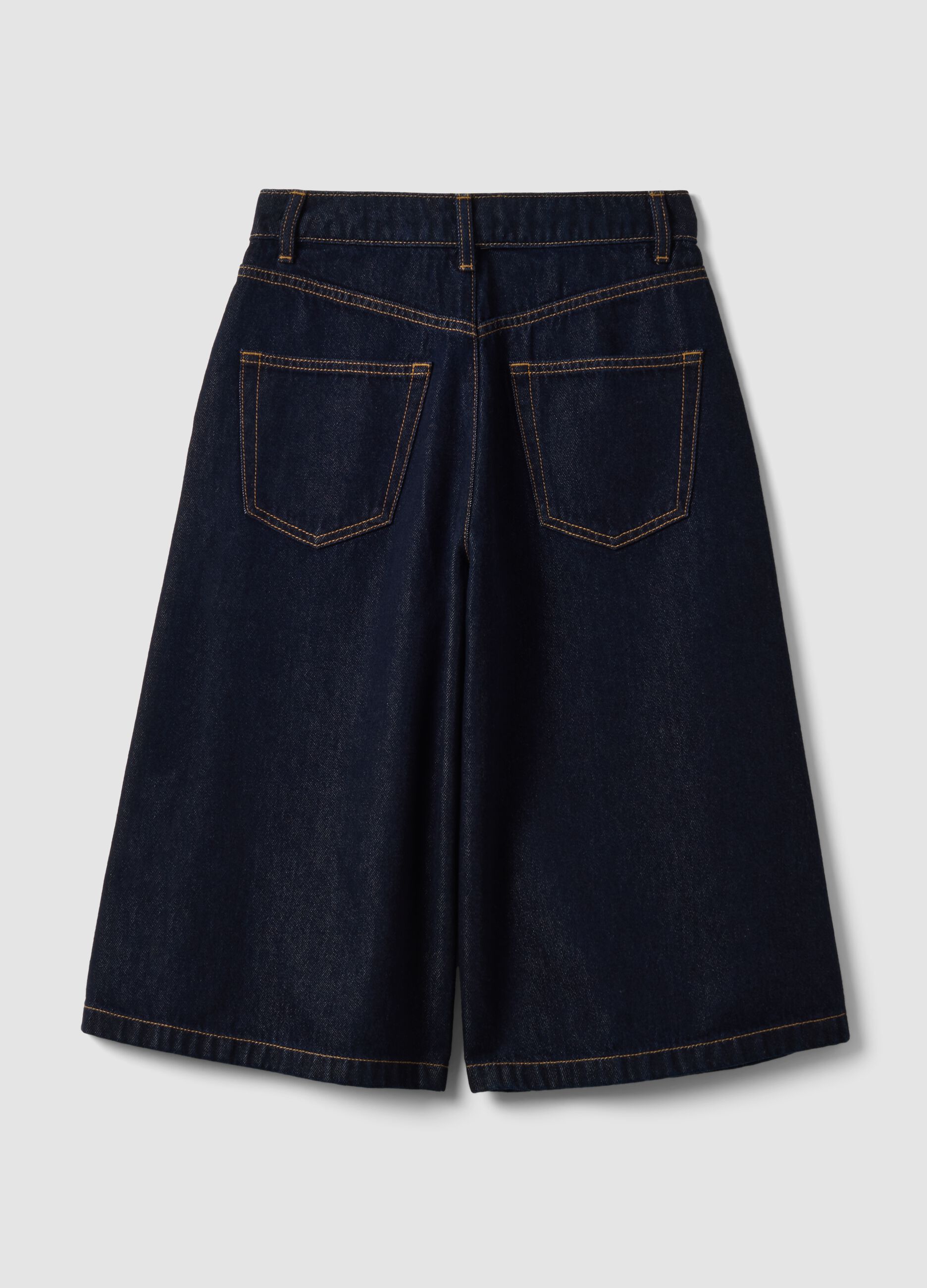 Blue denim wide-leg Bermuda shorts in cotton and lyocell blend