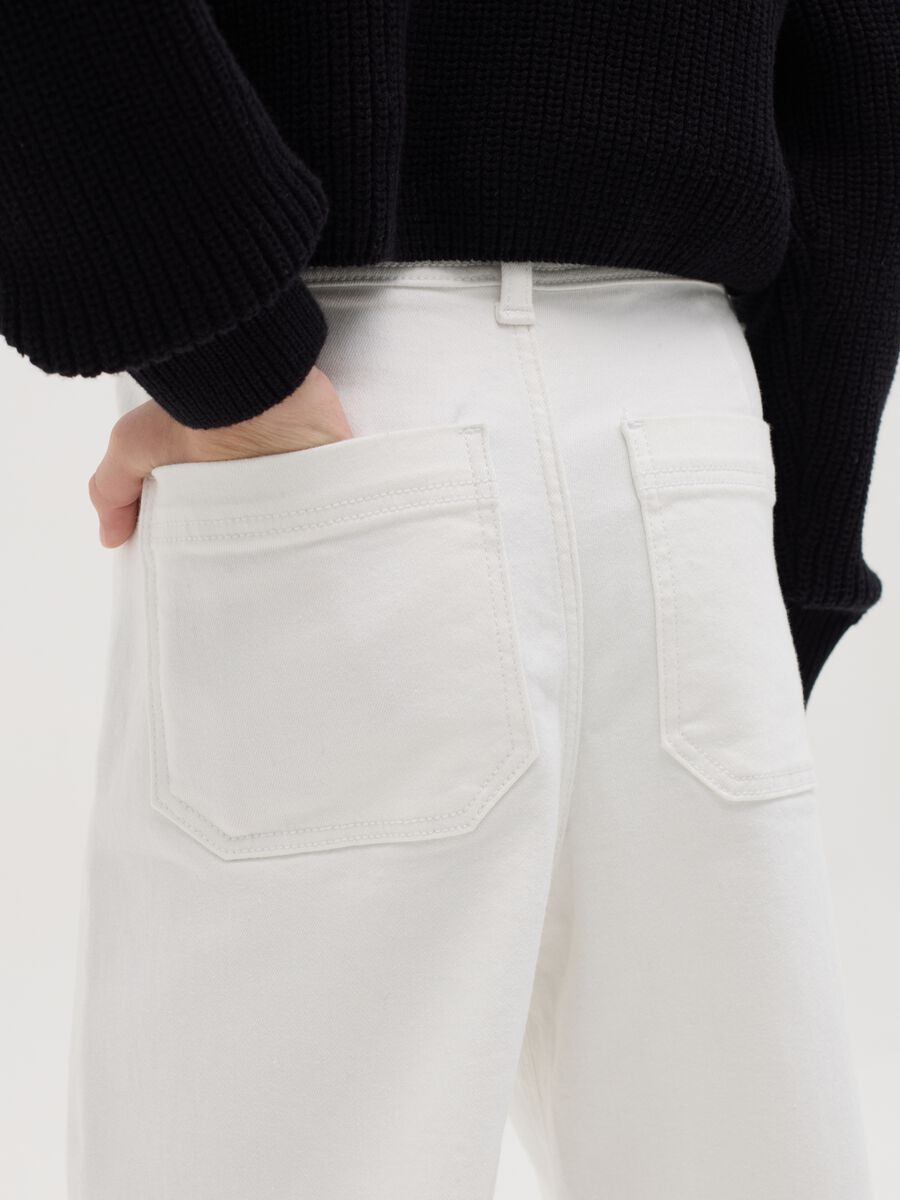 Wide-leg trousers with pockets_2