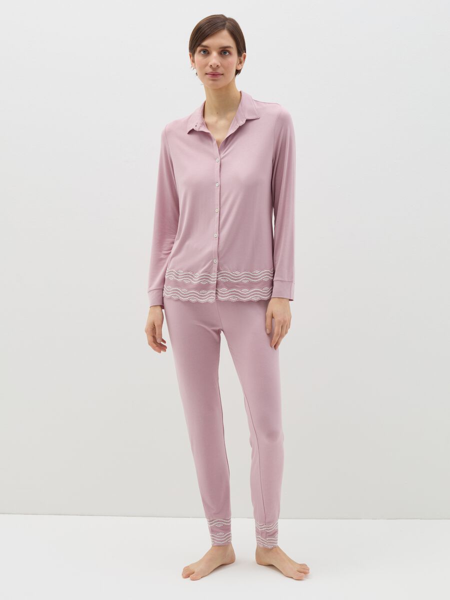 Modal pyjama top with contrasting details_0