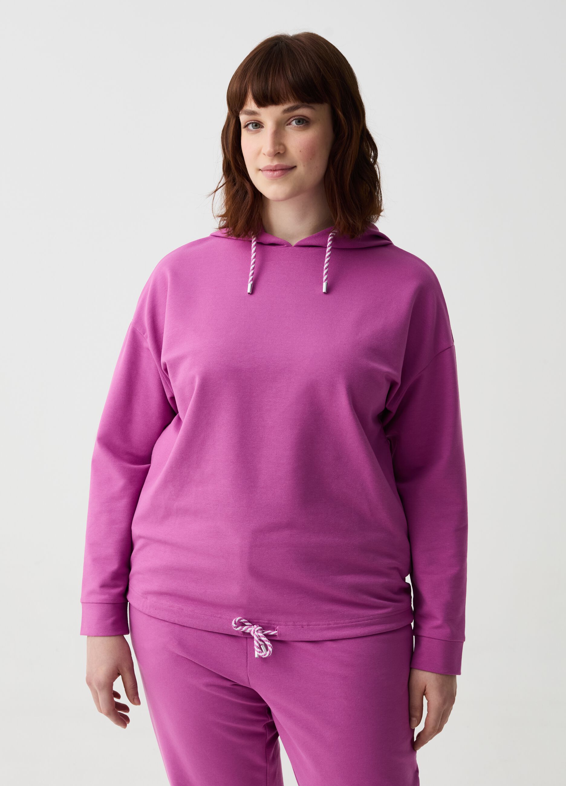 Curvy sweatshirt with hood and drawstring