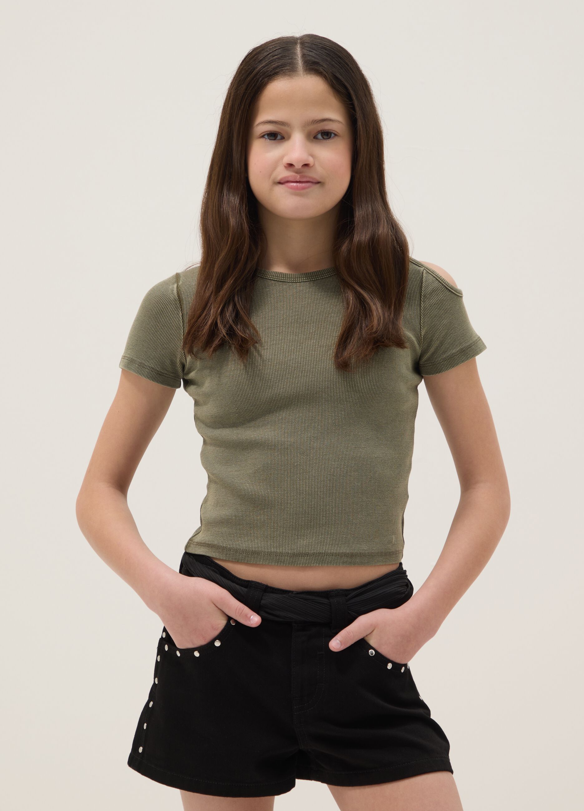 Green cut-out stretch cotton slim fit girl T-shirt
