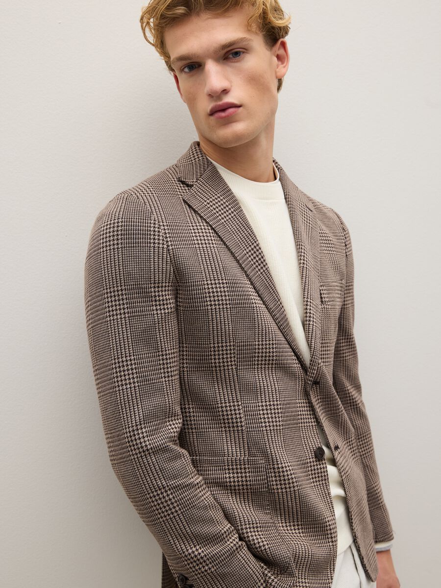 Regular fit brown checked blazer with buttons_0