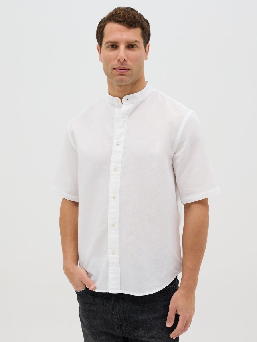 Mandarin shirt in cotton and linen with short sleeves_0