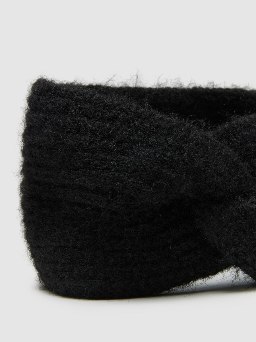 Black Headband with Braided Knit_2