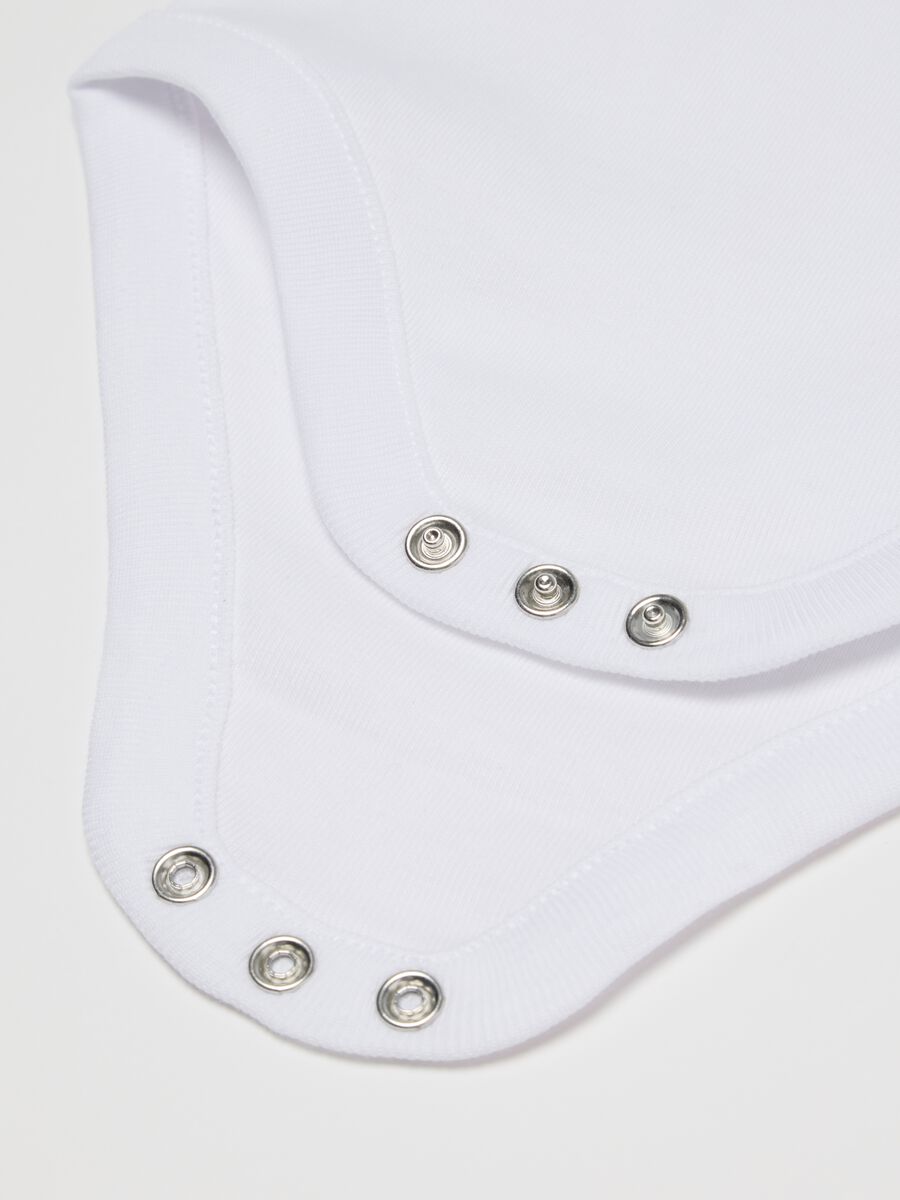 Tripack body bianchi da neonato in puro cotone organico_3