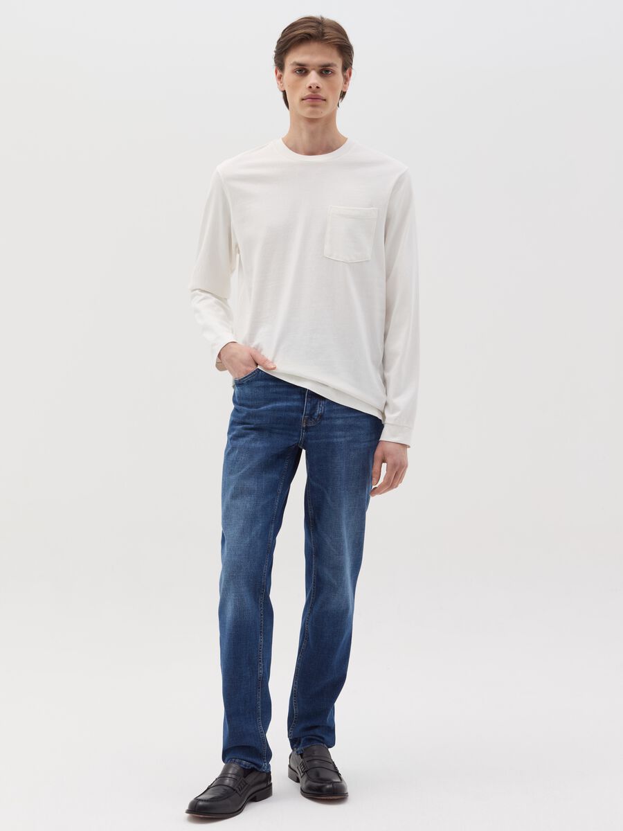 Cotton T-shirt with pocket and long sleeves_2