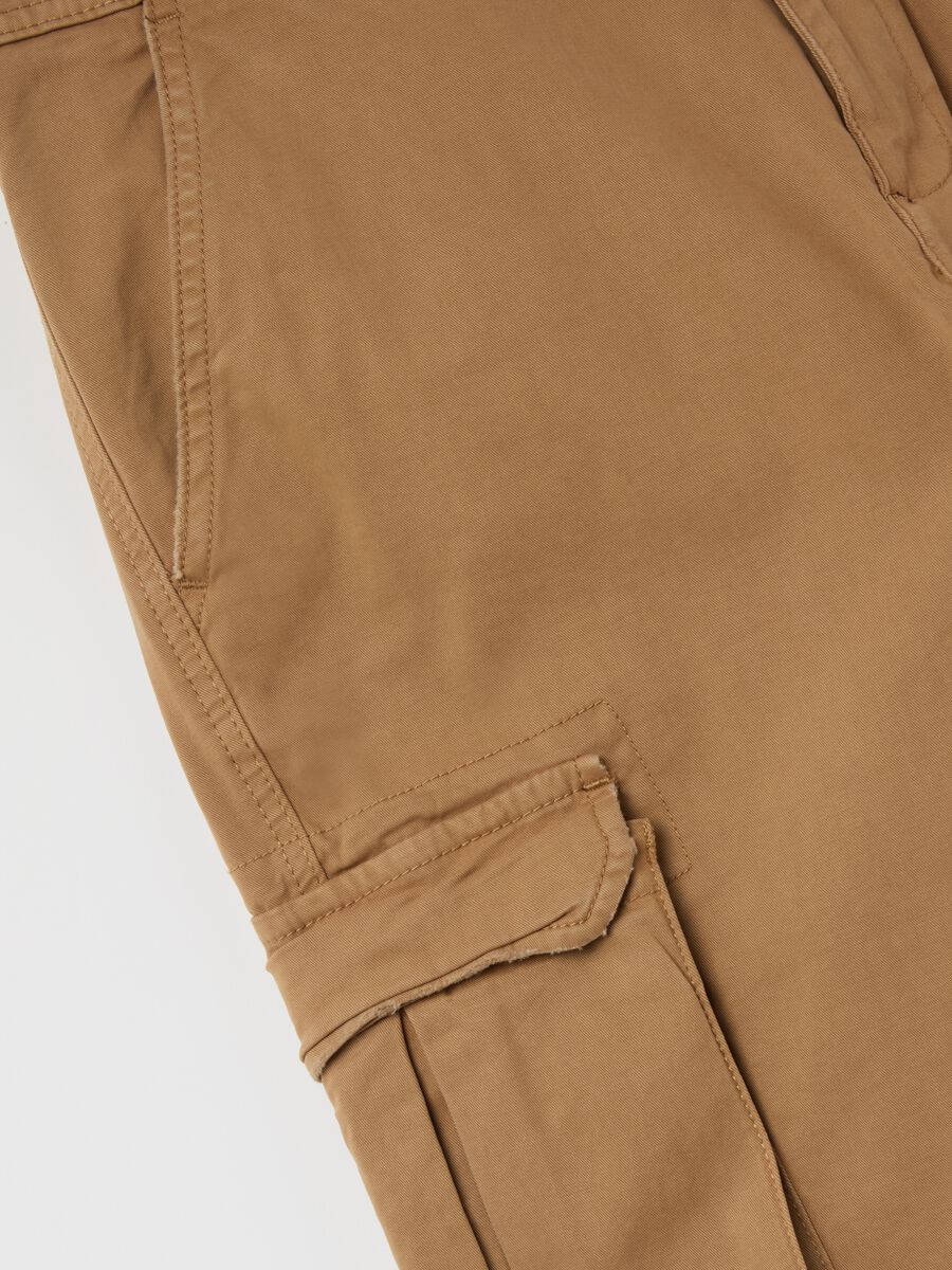 Stretch cotton cargo trousers_5