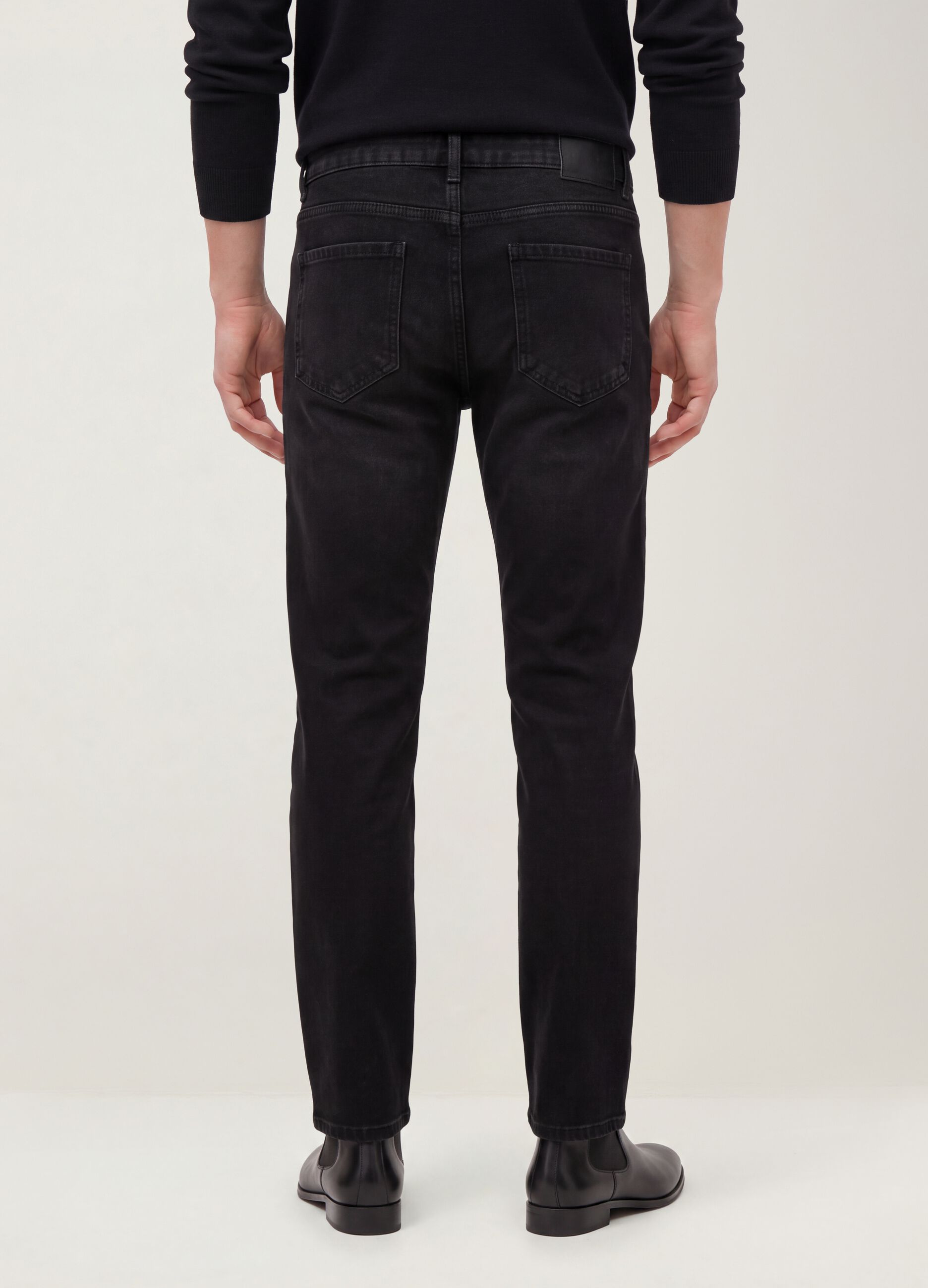 Black regular-fit jeans in a cotton, lyocell and viscose blend