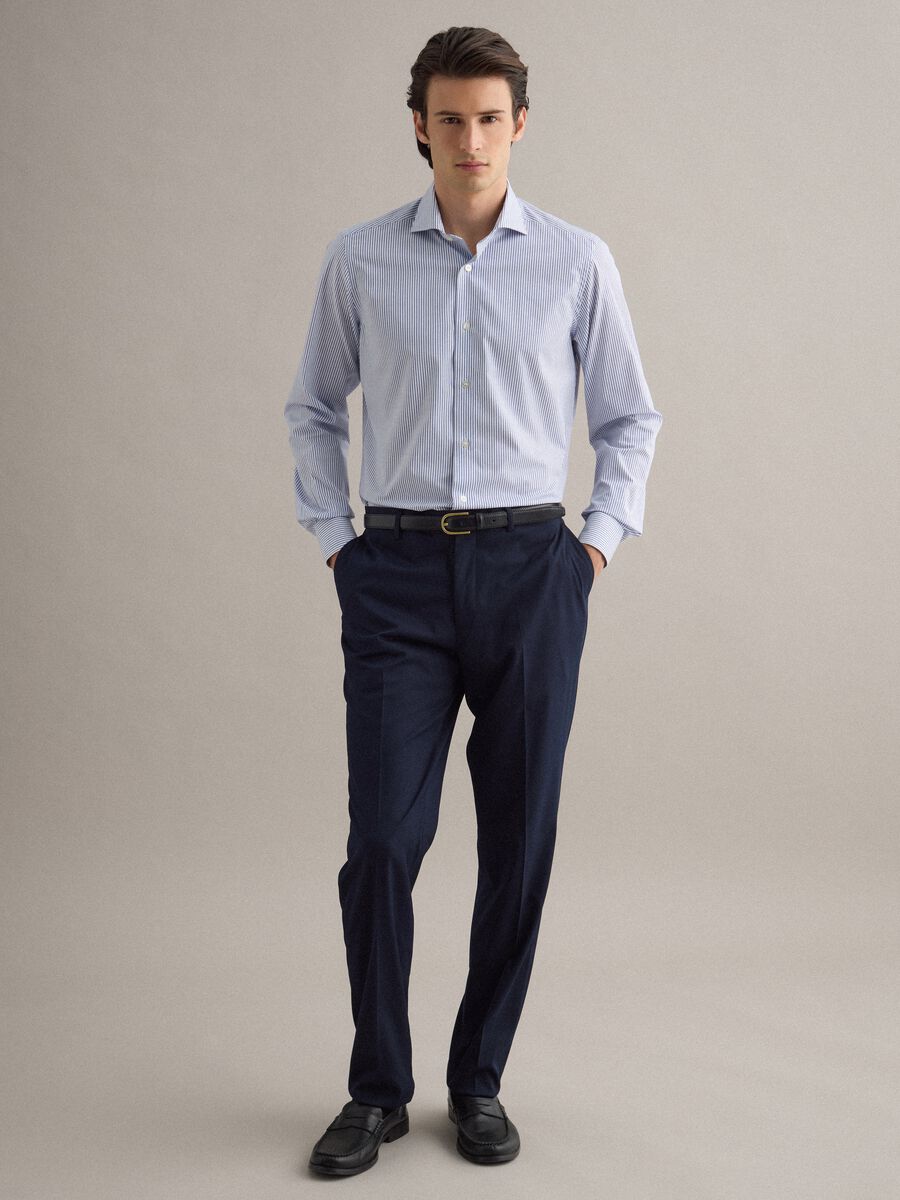Slim fit pure cotton shirt with white and blue stripes_2