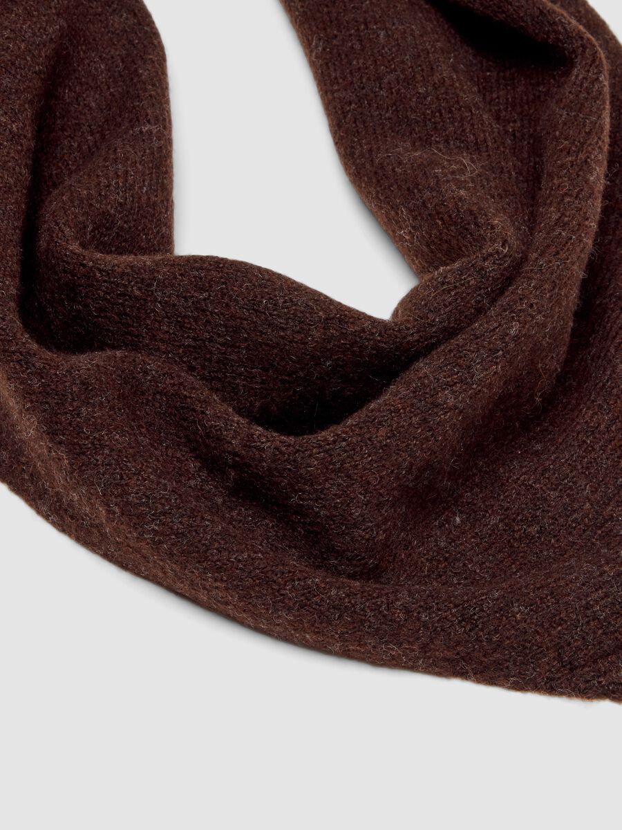 Sciarpa marrone in tessuto elasticizzato_1