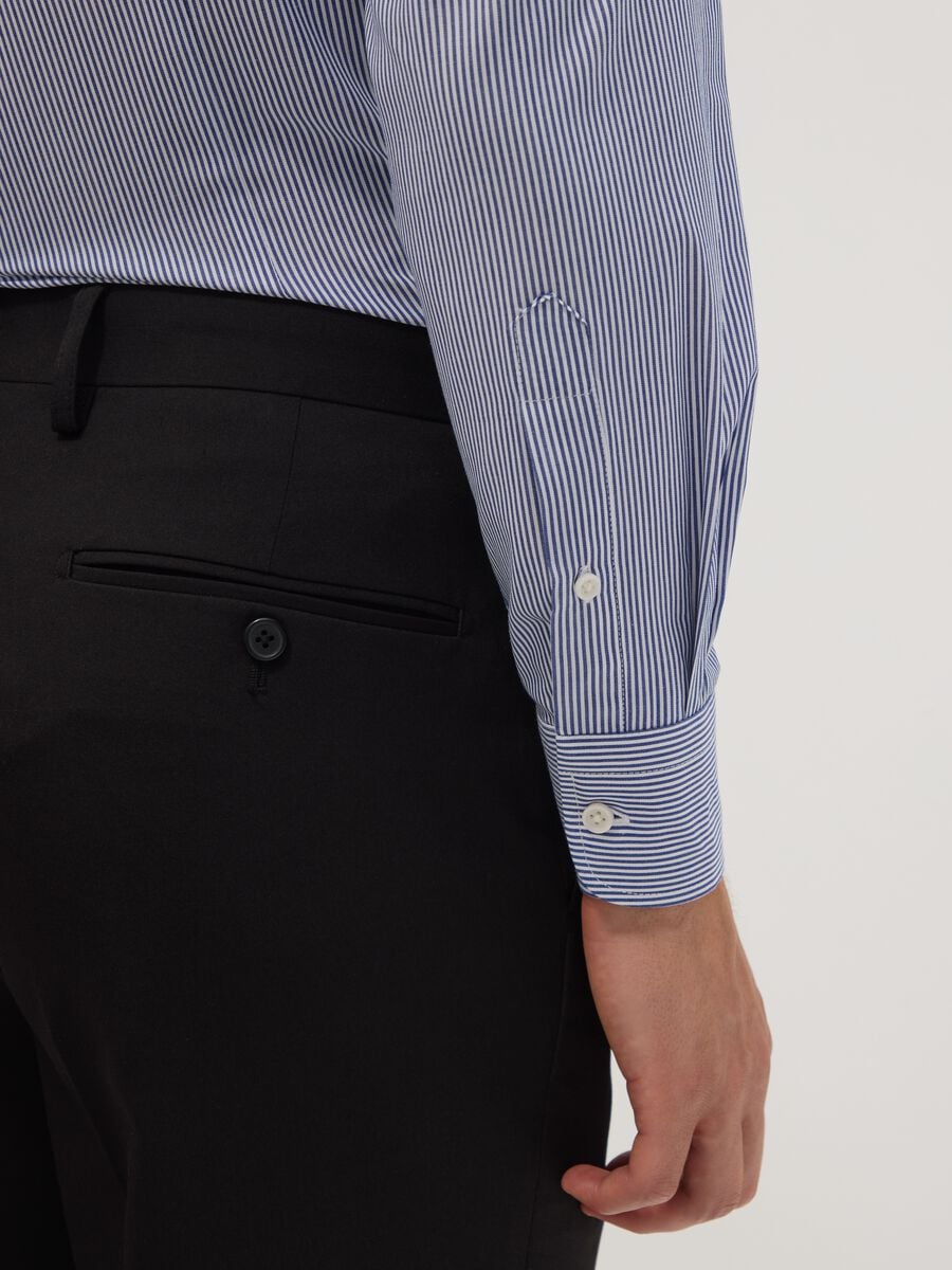 Camicia blu a righe in misto cotone button down easy iron slim fit_2