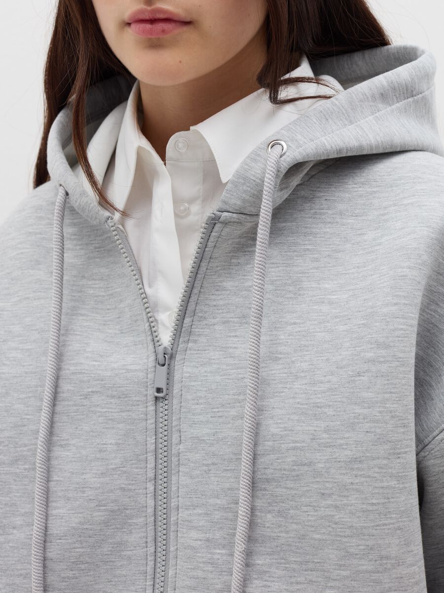 Oversized sweatshirt with hood and zip_2