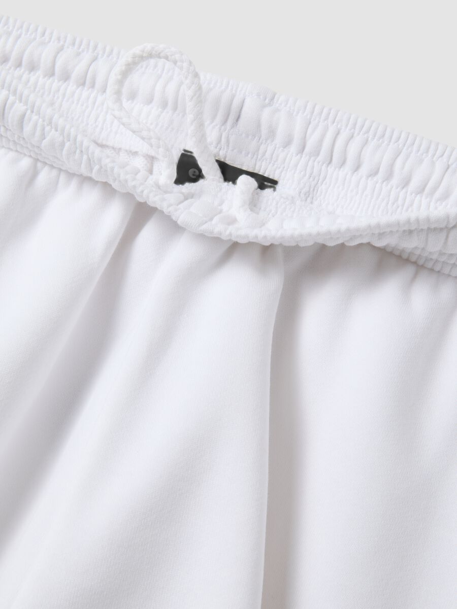 White cotton-blend Bermuda shorts with elasticated waistband_1