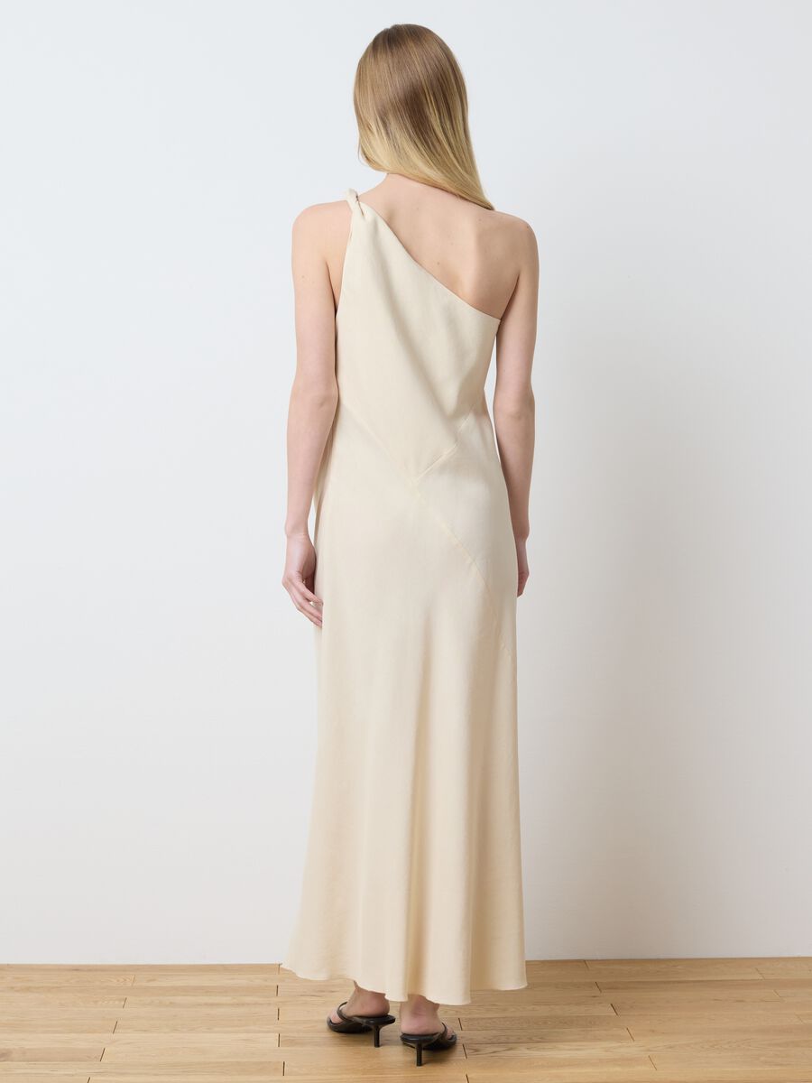 Cream one-shoulder dress in linen_3