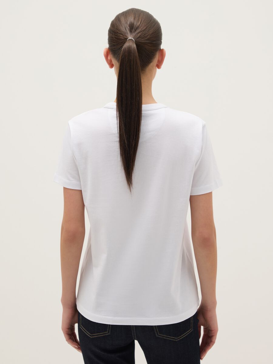 White pure cotton T-shirt regular fit with cat and strawberries print_2