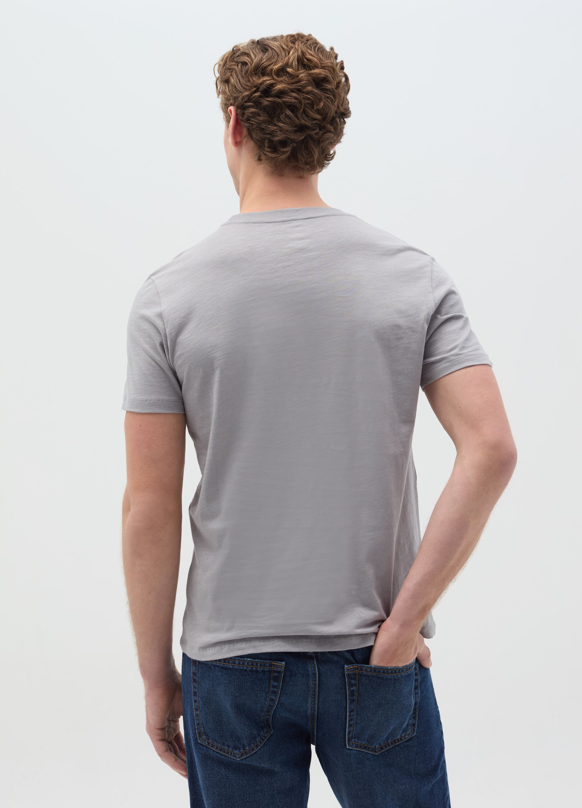 T-shirt in slub cotton with round neck