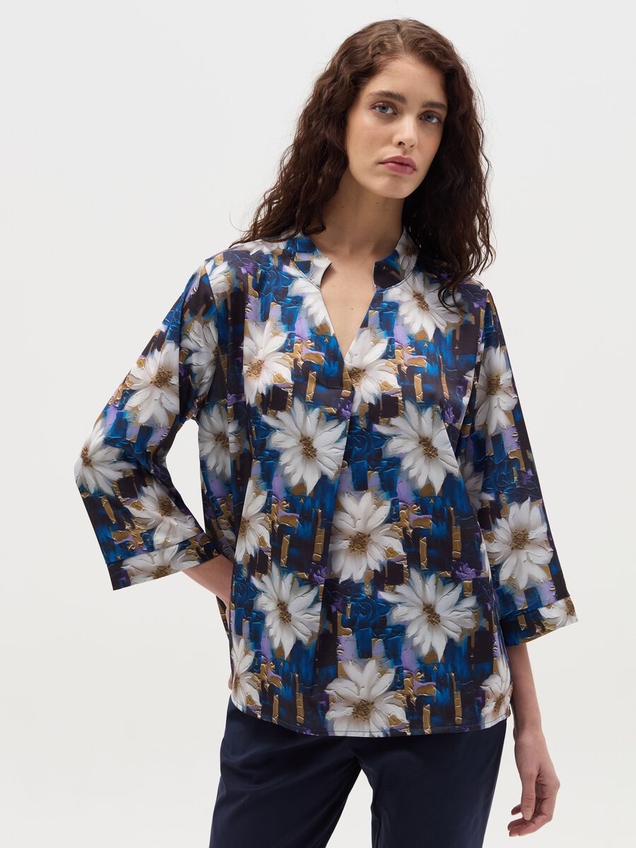 Blouse with floral print_0