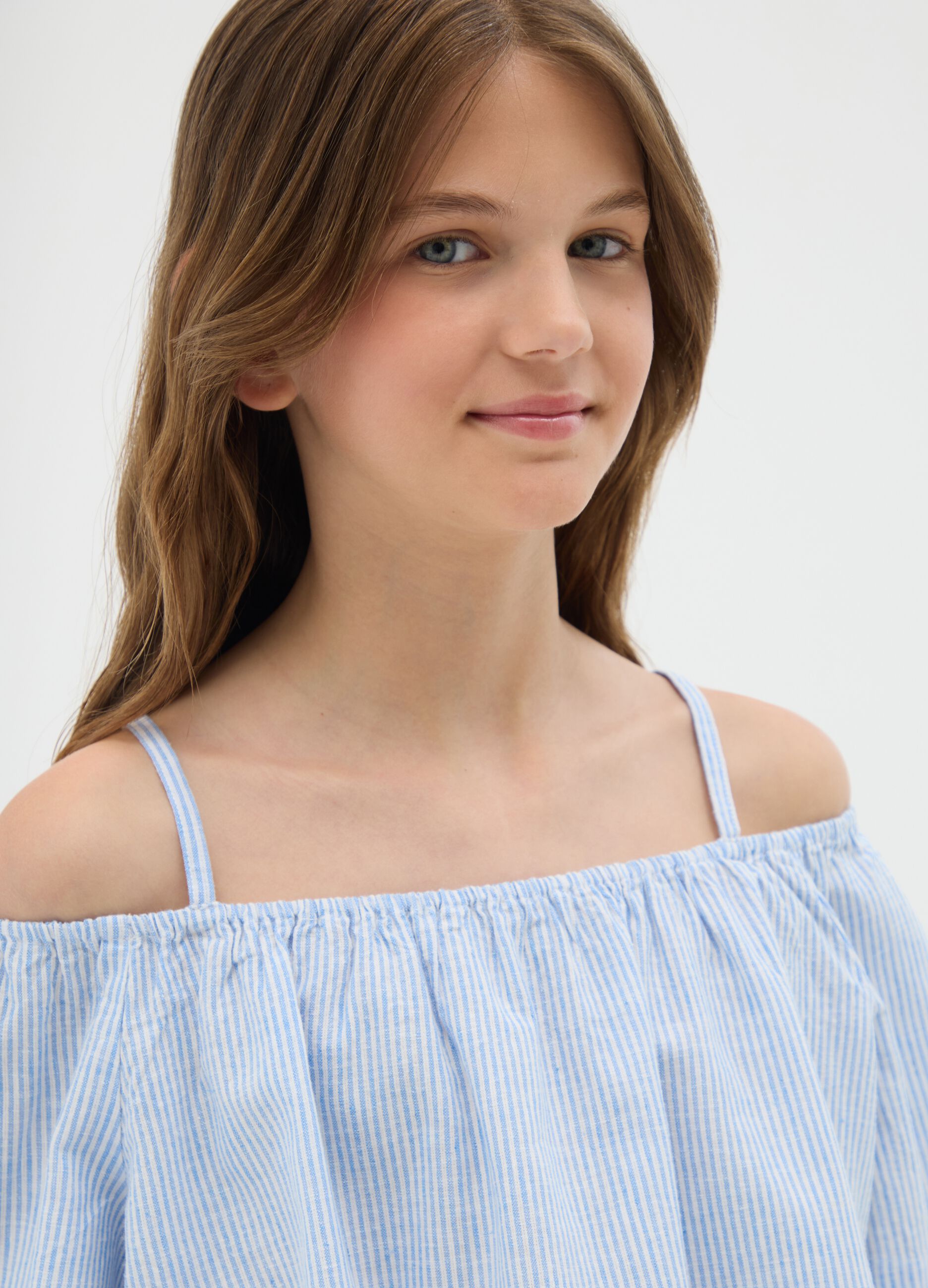 Girls' multicolour regular fit cotton blend blouse with off-the-shoulder design