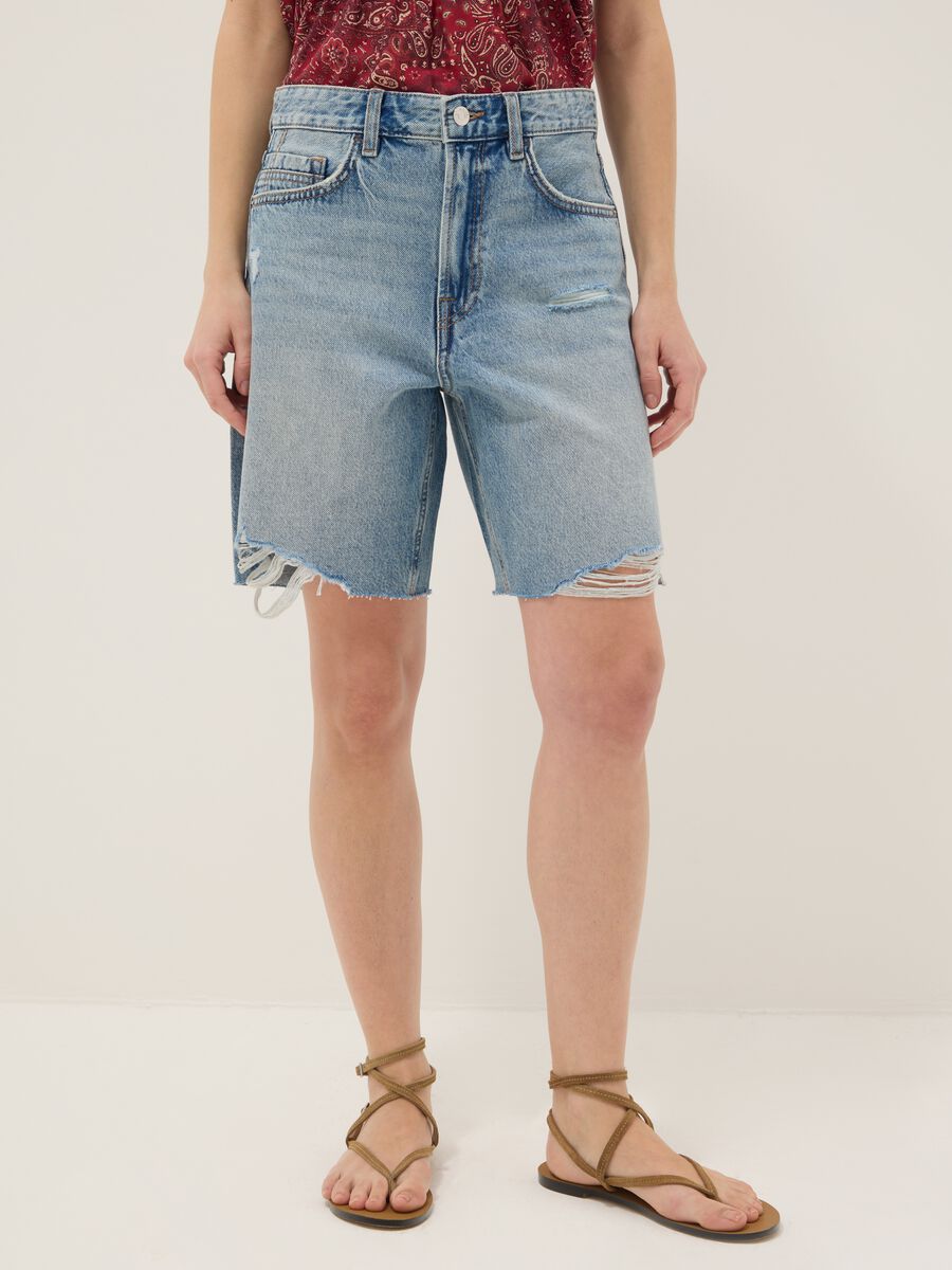 Shorts in puro cotone denim azzurro straight fit_1