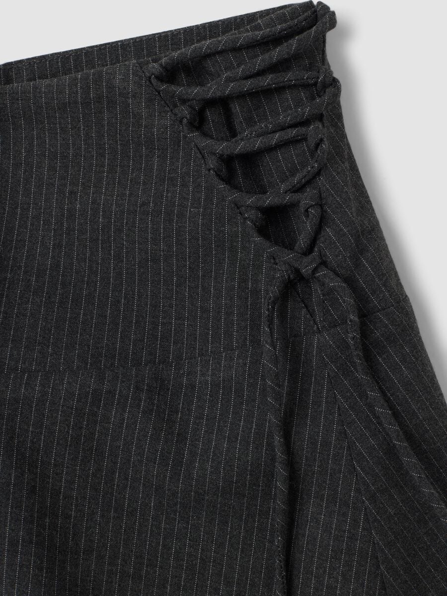 Grey stretch viscose pinstripe skirt_6