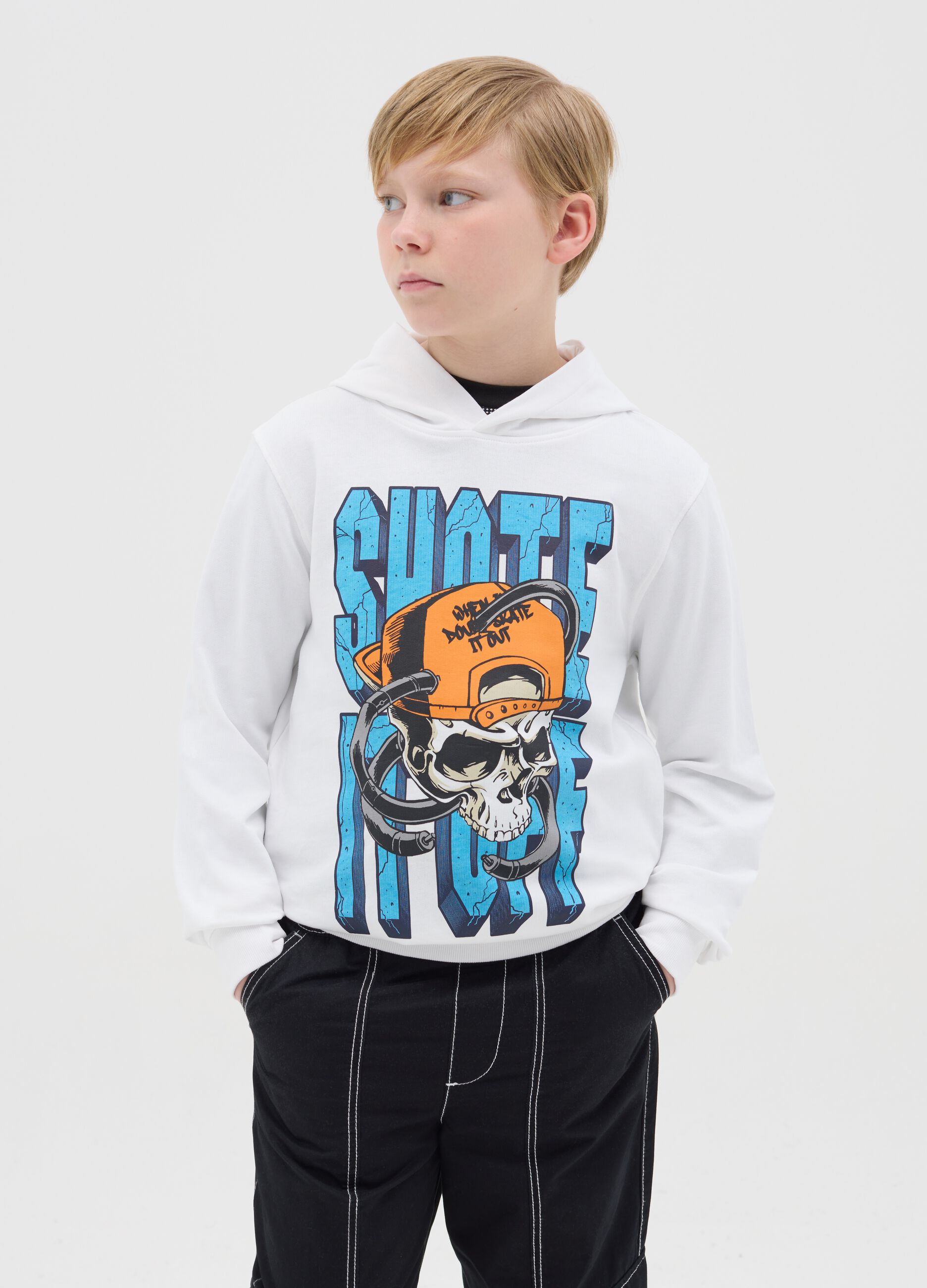 French terry sweatshirt with "Skate it OFF" and hood