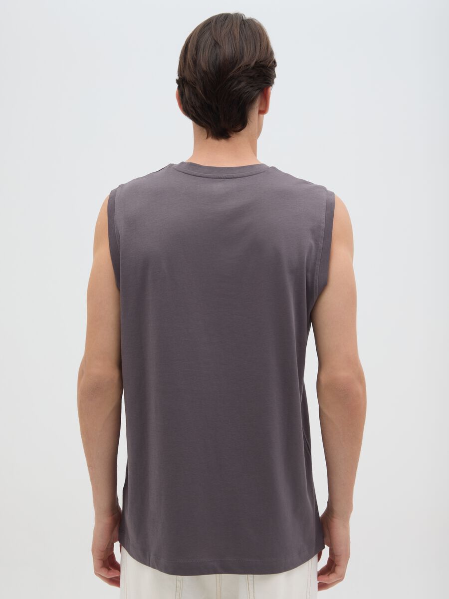 Men's grey pure cotton tank top regular fit_3
