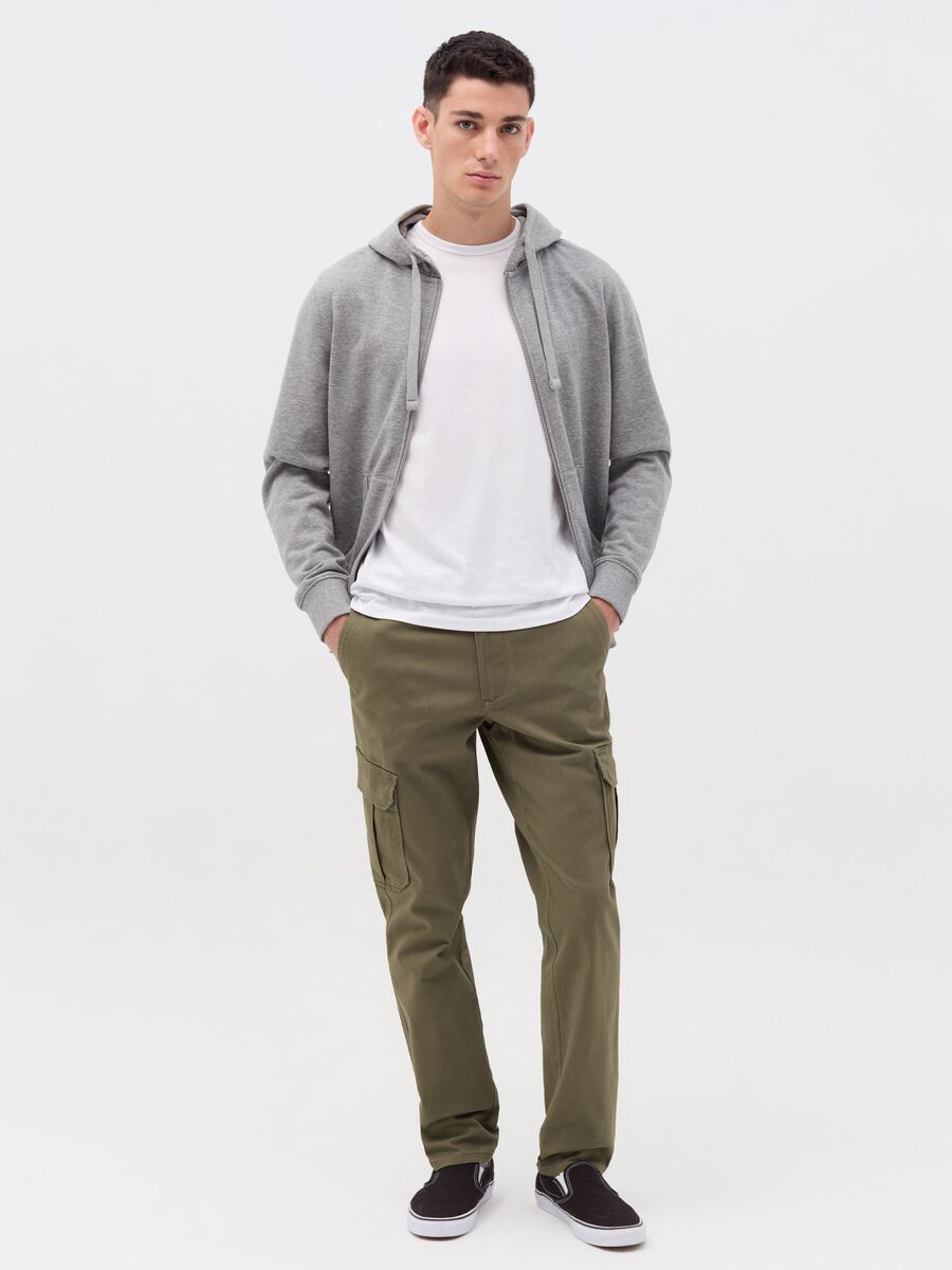 Pantalone cargo slim fit_0