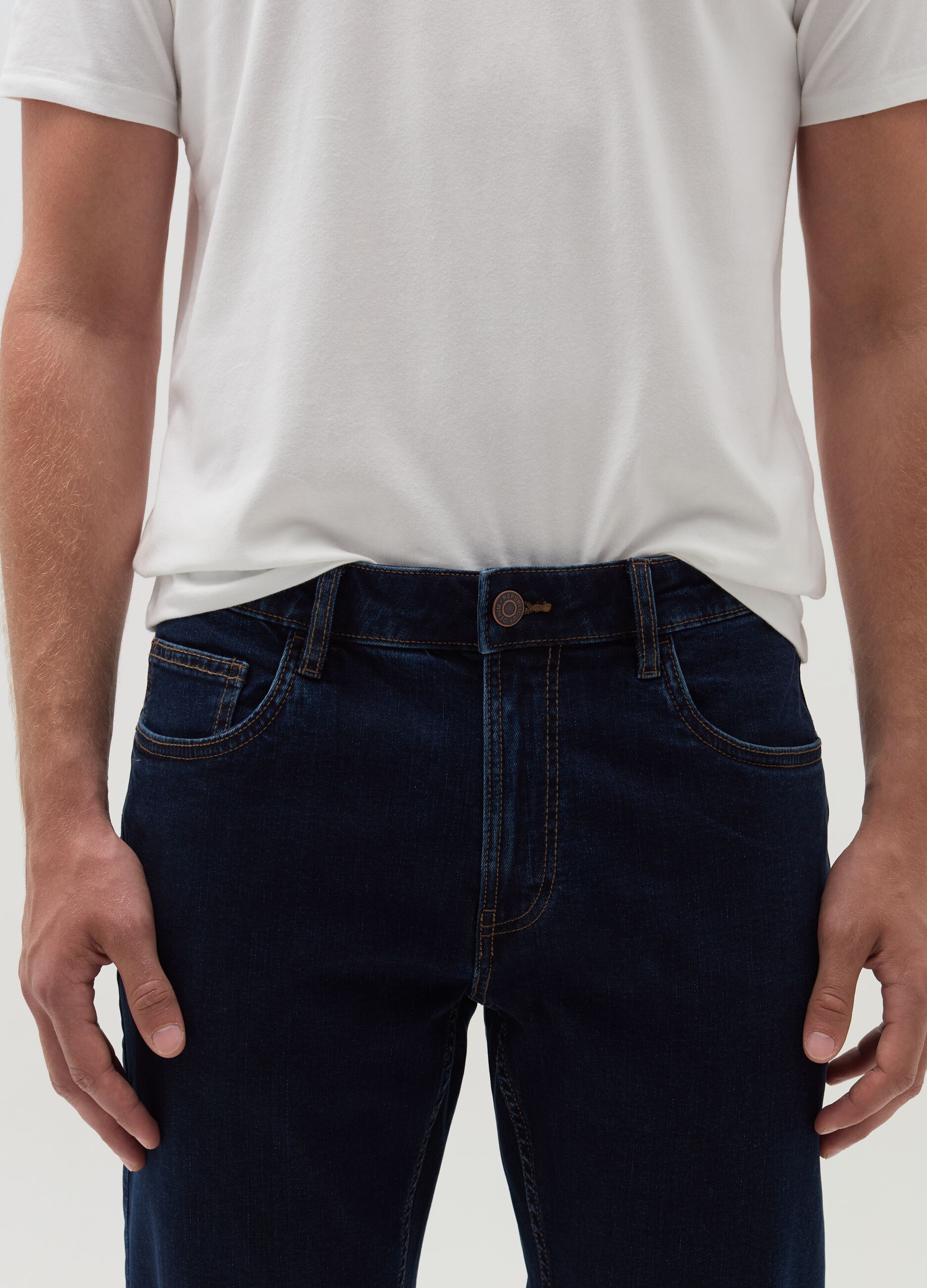 Jeans regular fit cinque tasche