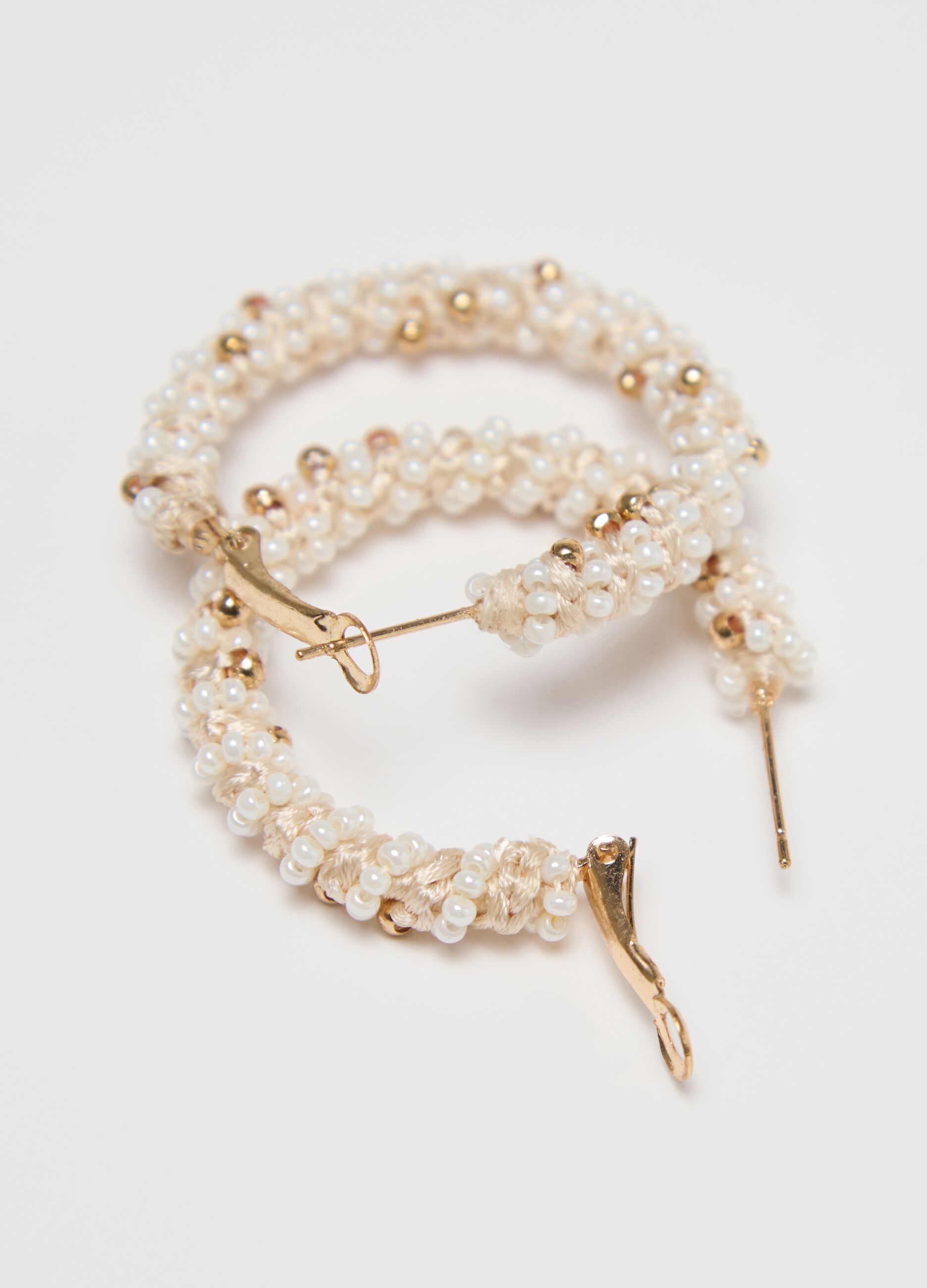 Hoop earrings with beads