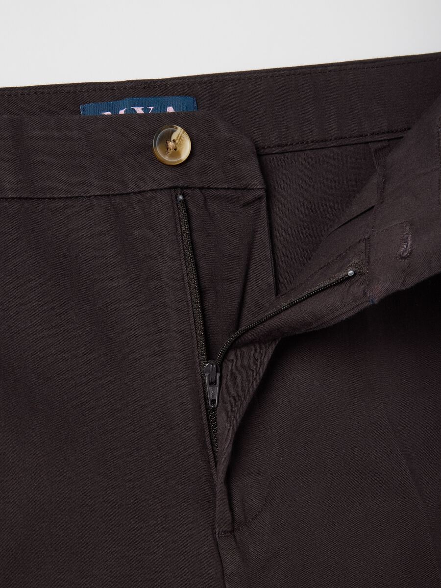 Brown straight stretch cotton trousers regular fit_5