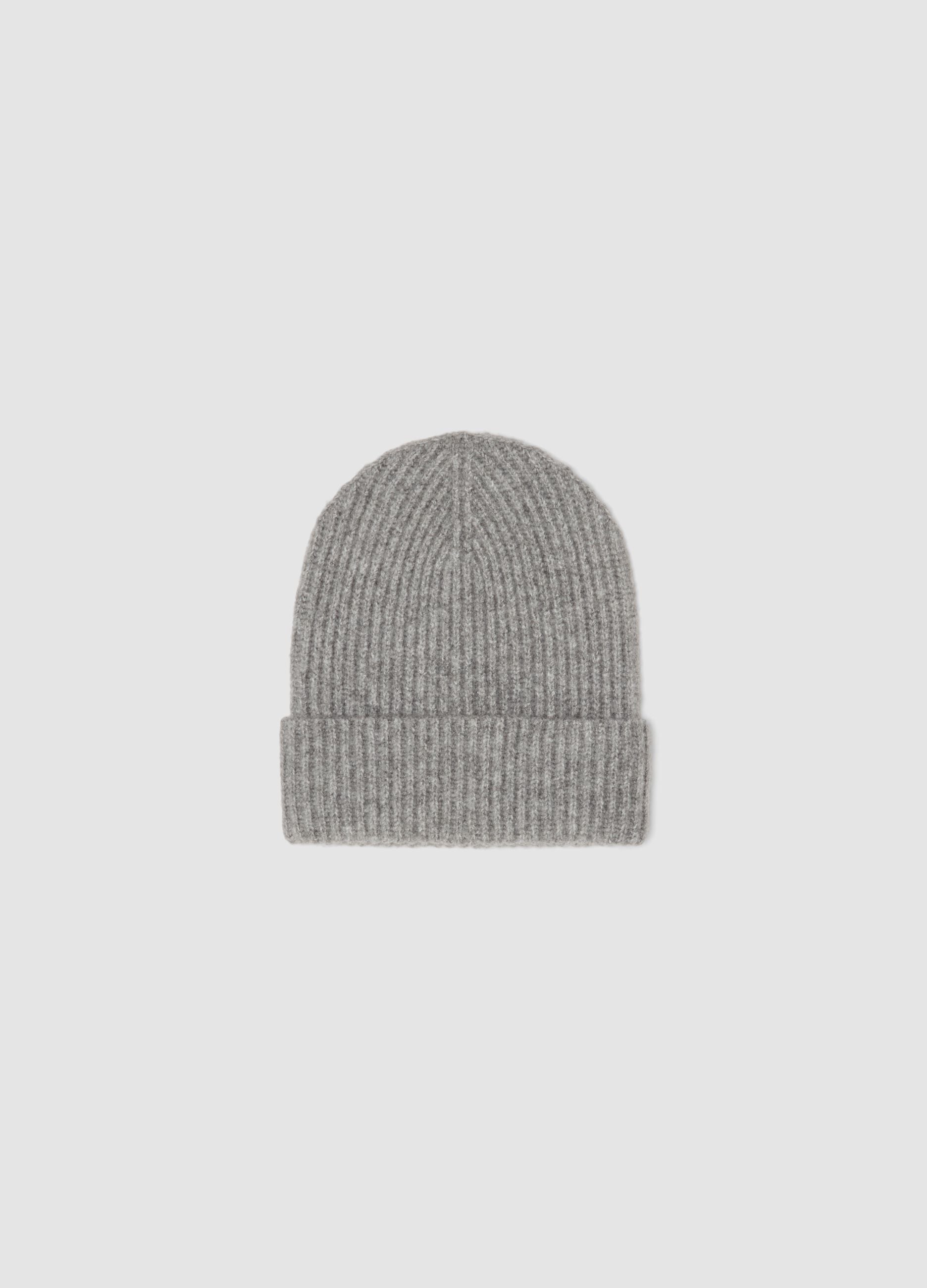 Grey ribbed stretch wool beanie