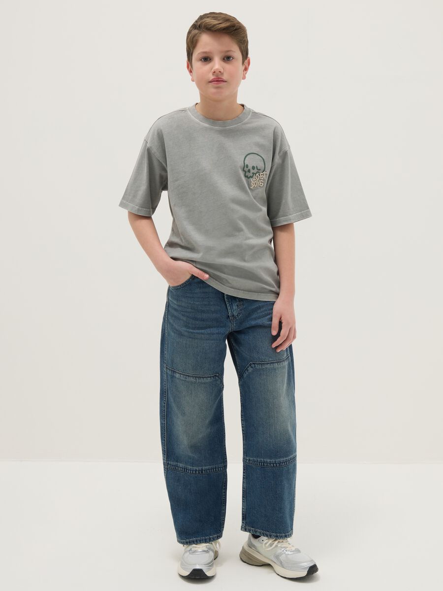 Jeans cargo in puro cotone denim carrot fit da ragazzo_0