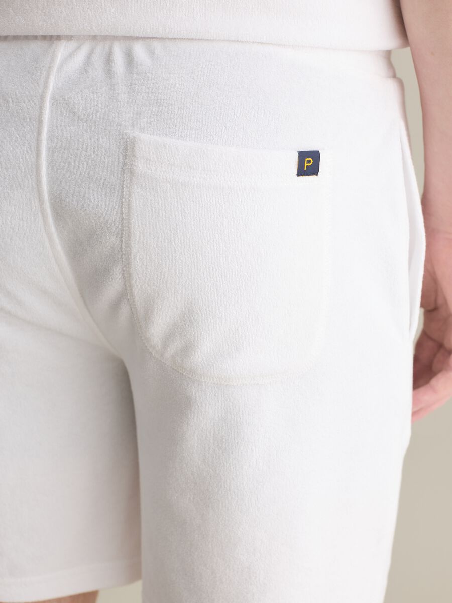 White cotton blend Bermuda shorts_2