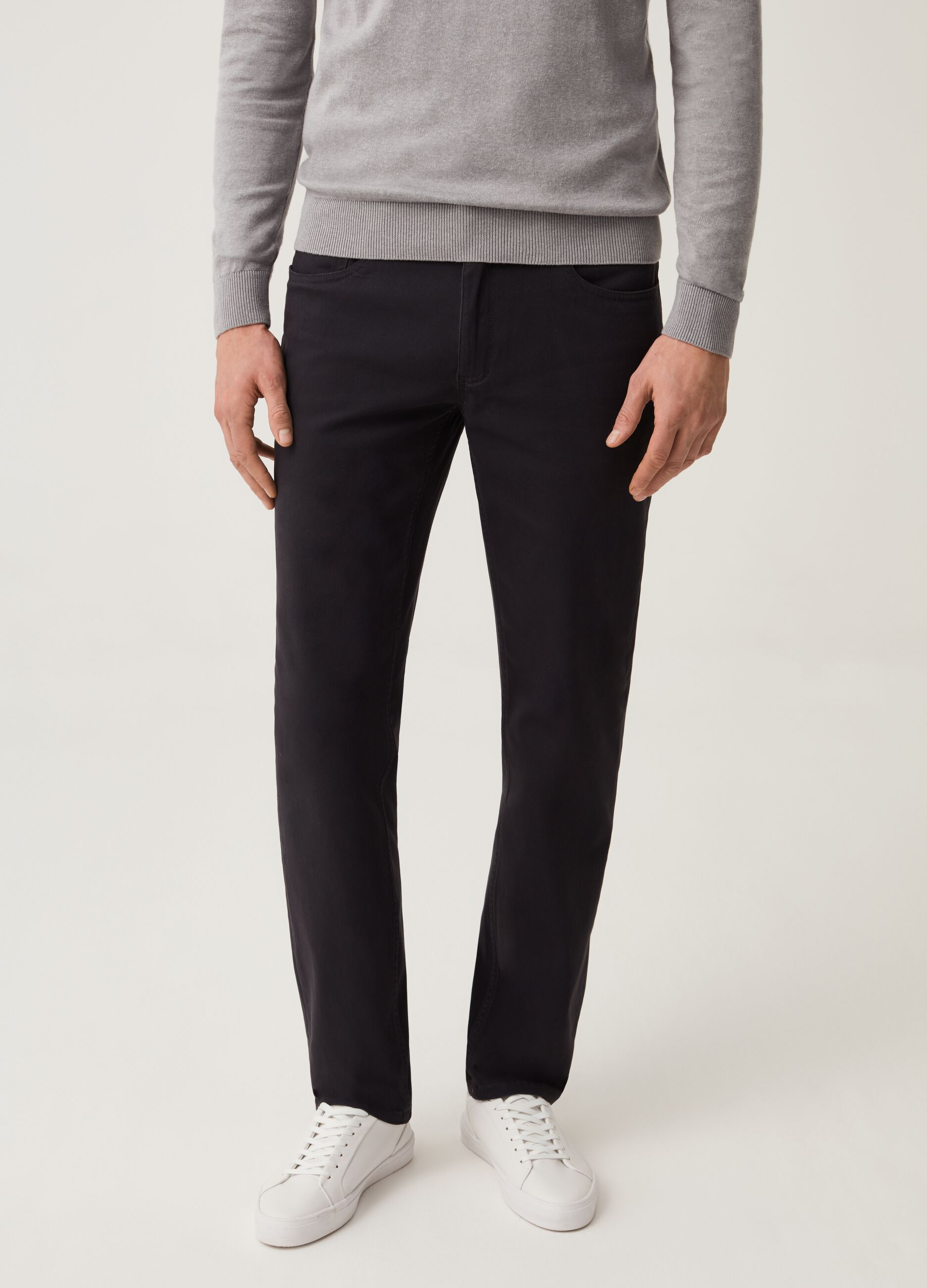 Regular-fit trousers with five pockets