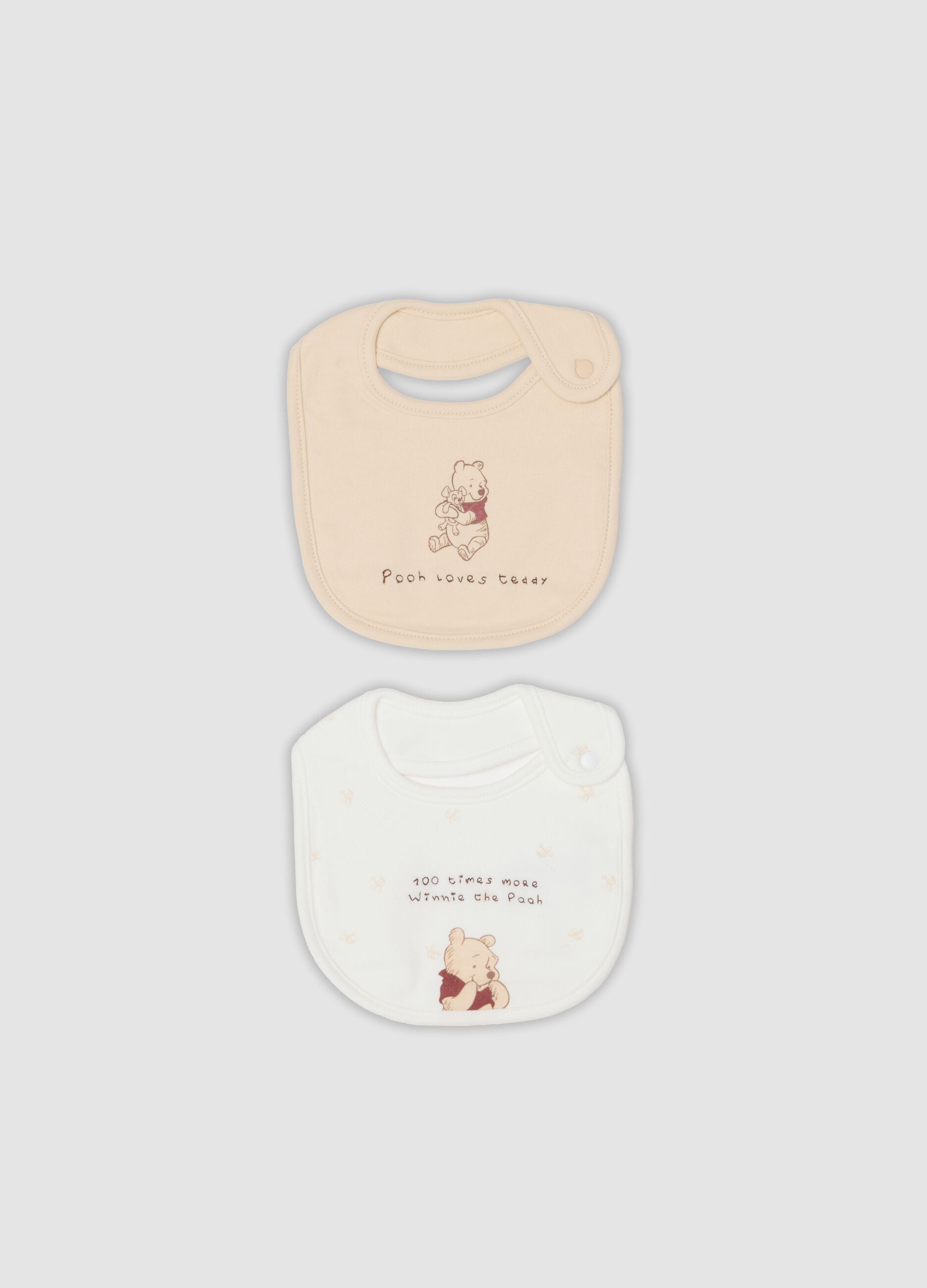 2-pack Winnie the Pooh organic cotton bibs