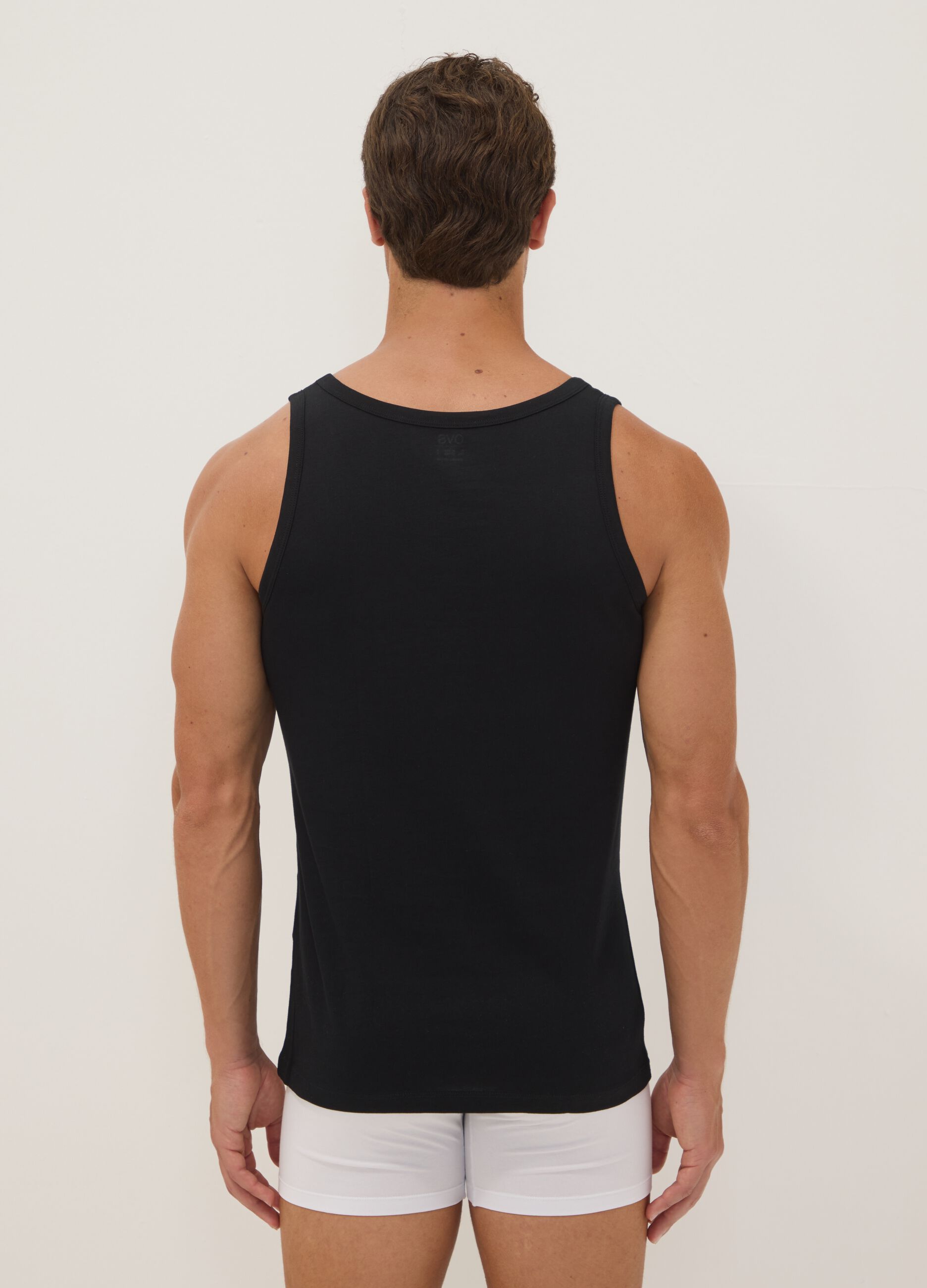 3-pack of blue organic cotton vests