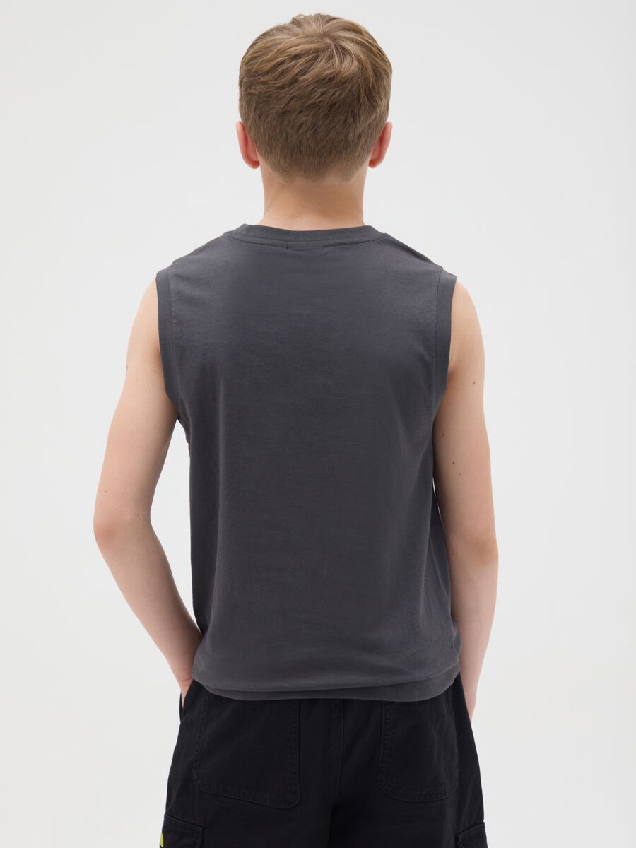 Black sleeveless top with Chicago Bulls print_1